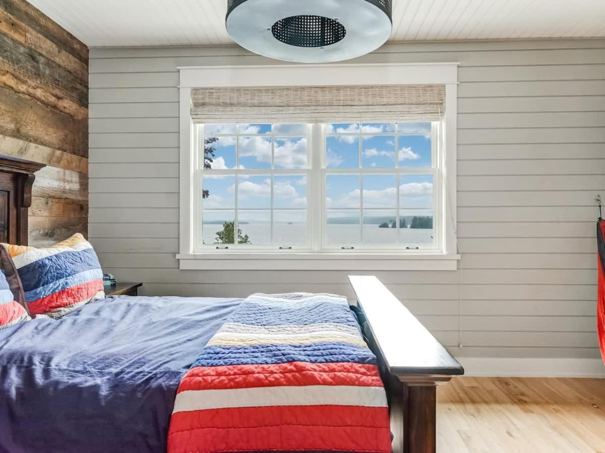 Exclusive Waterfront Getaway with Beach & Bunkie
