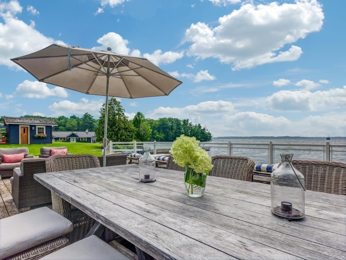Exclusive Waterfront Getaway with Beach & Bunkie