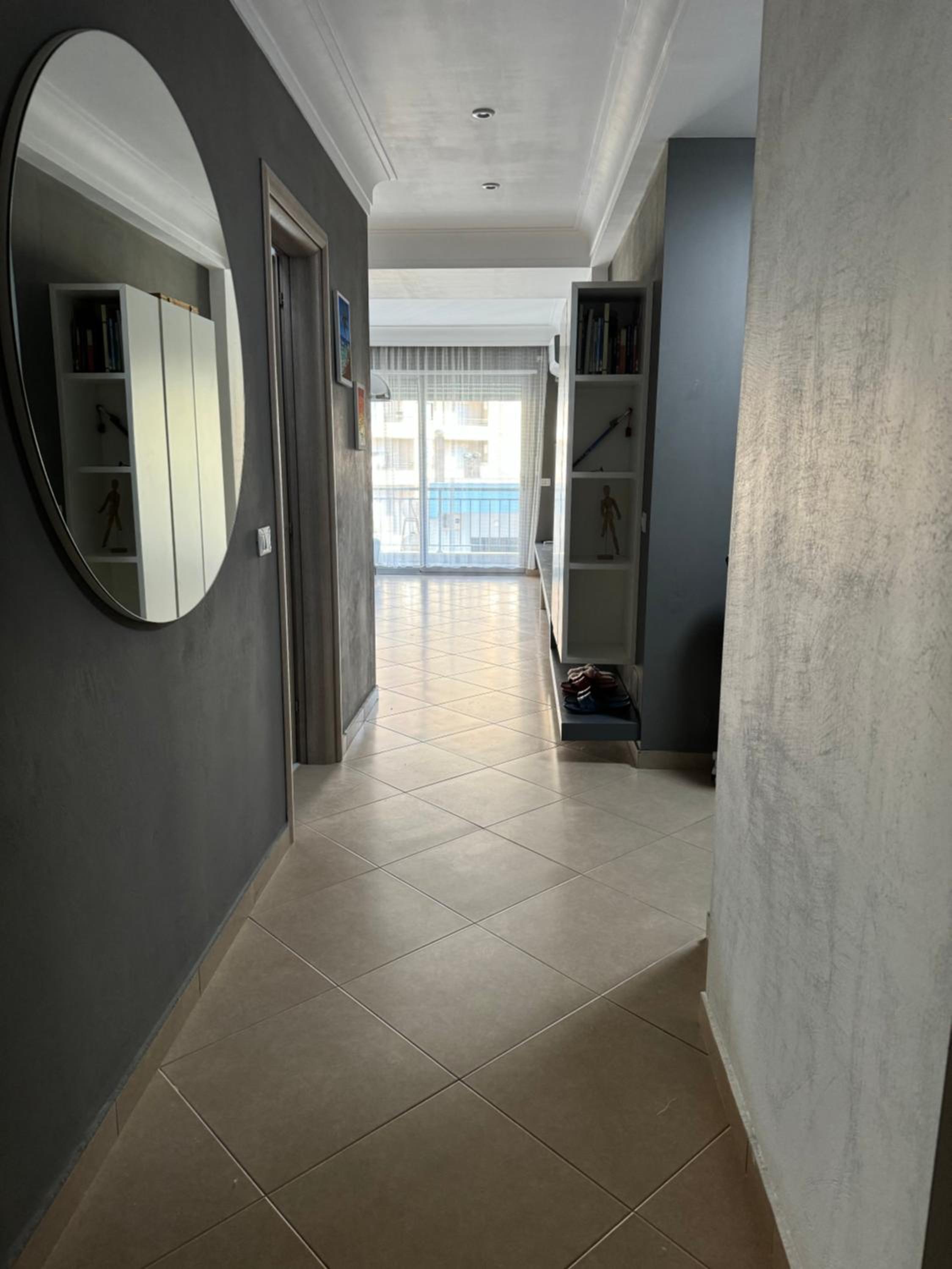 L&B Modern Apartment
