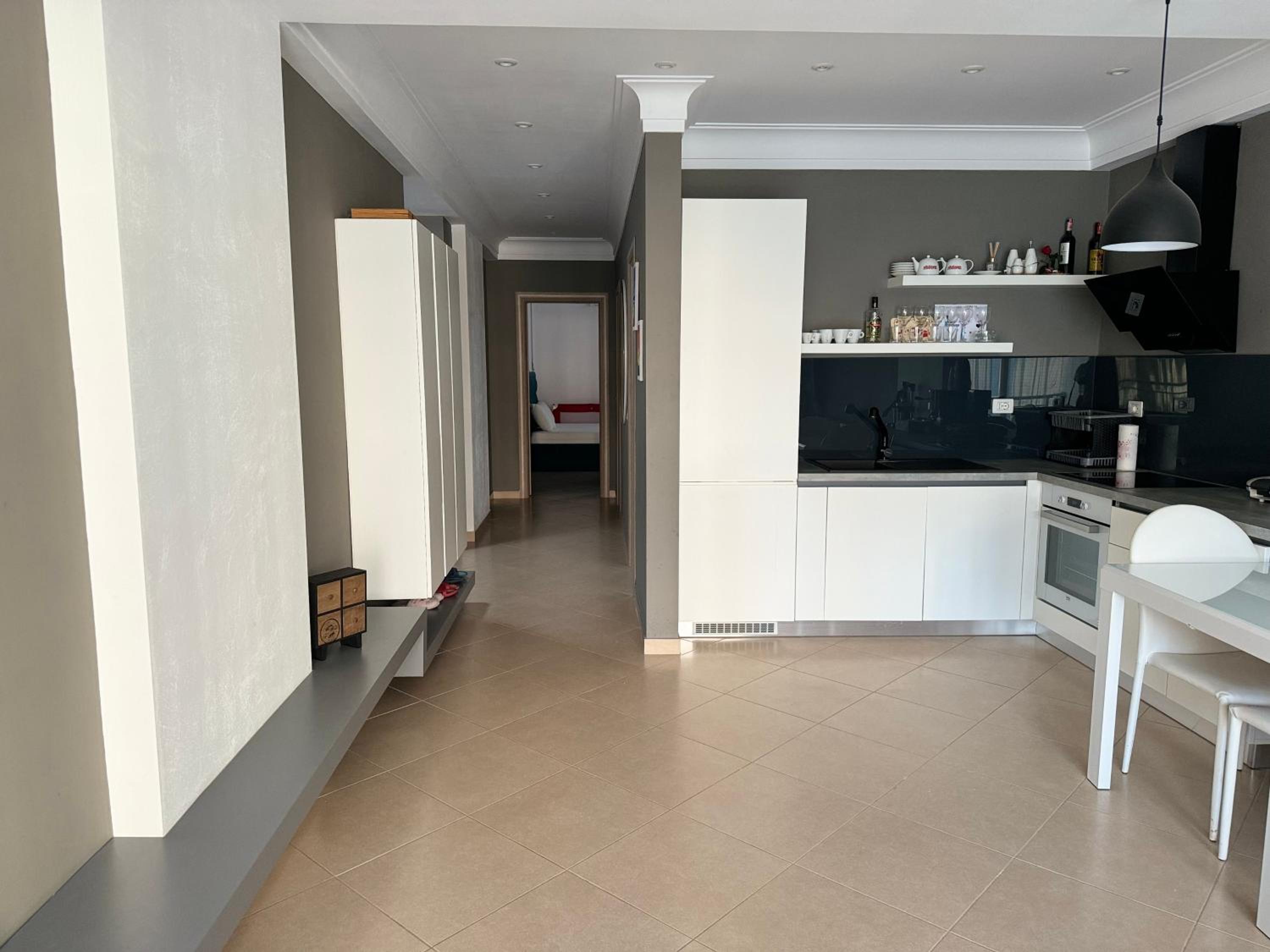 L&B Modern Apartment
