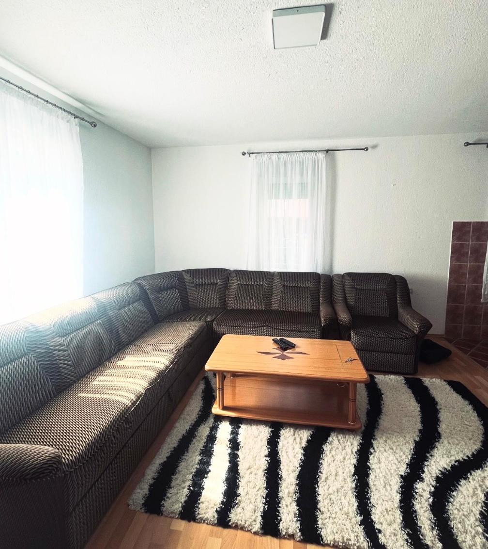Dina Apartments