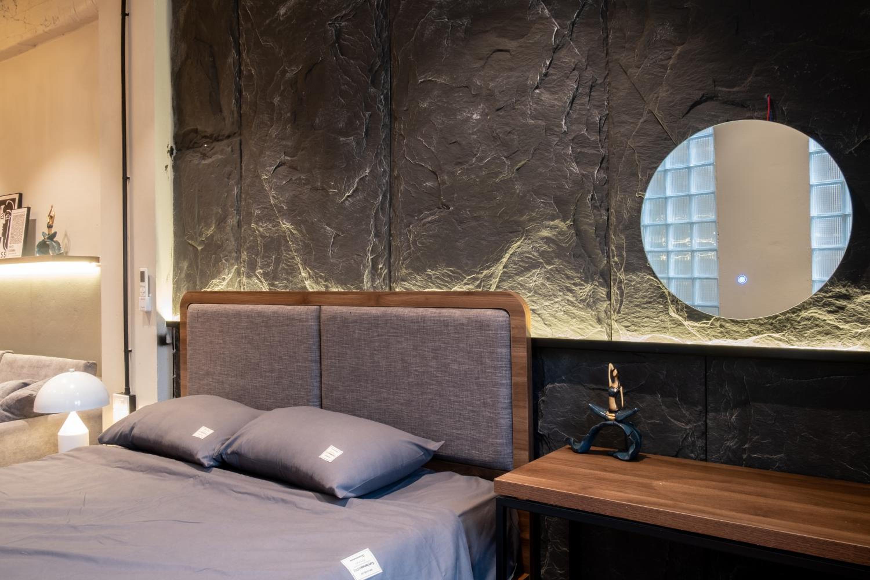 Simon Living Space