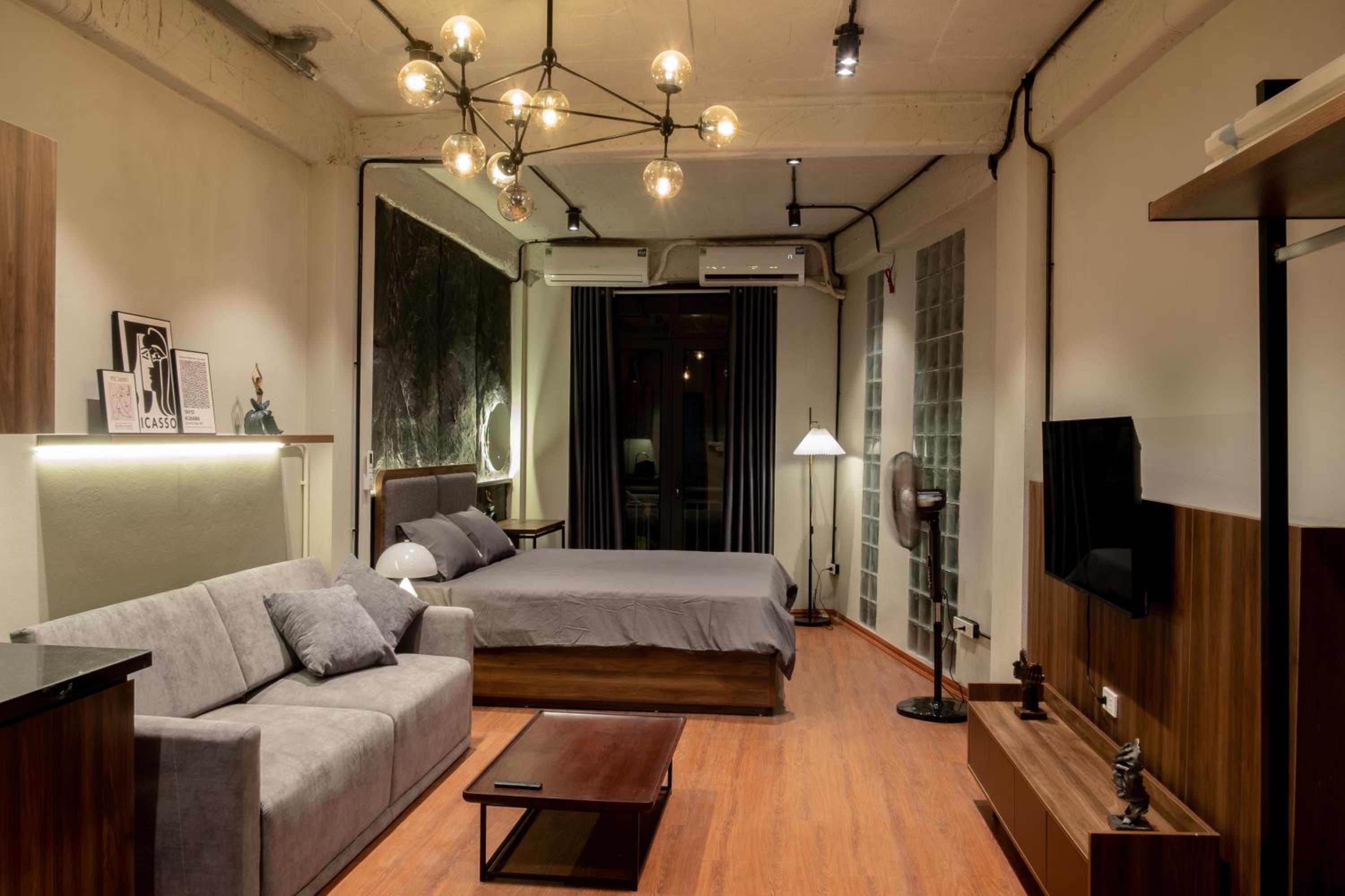 Simon Living Space
