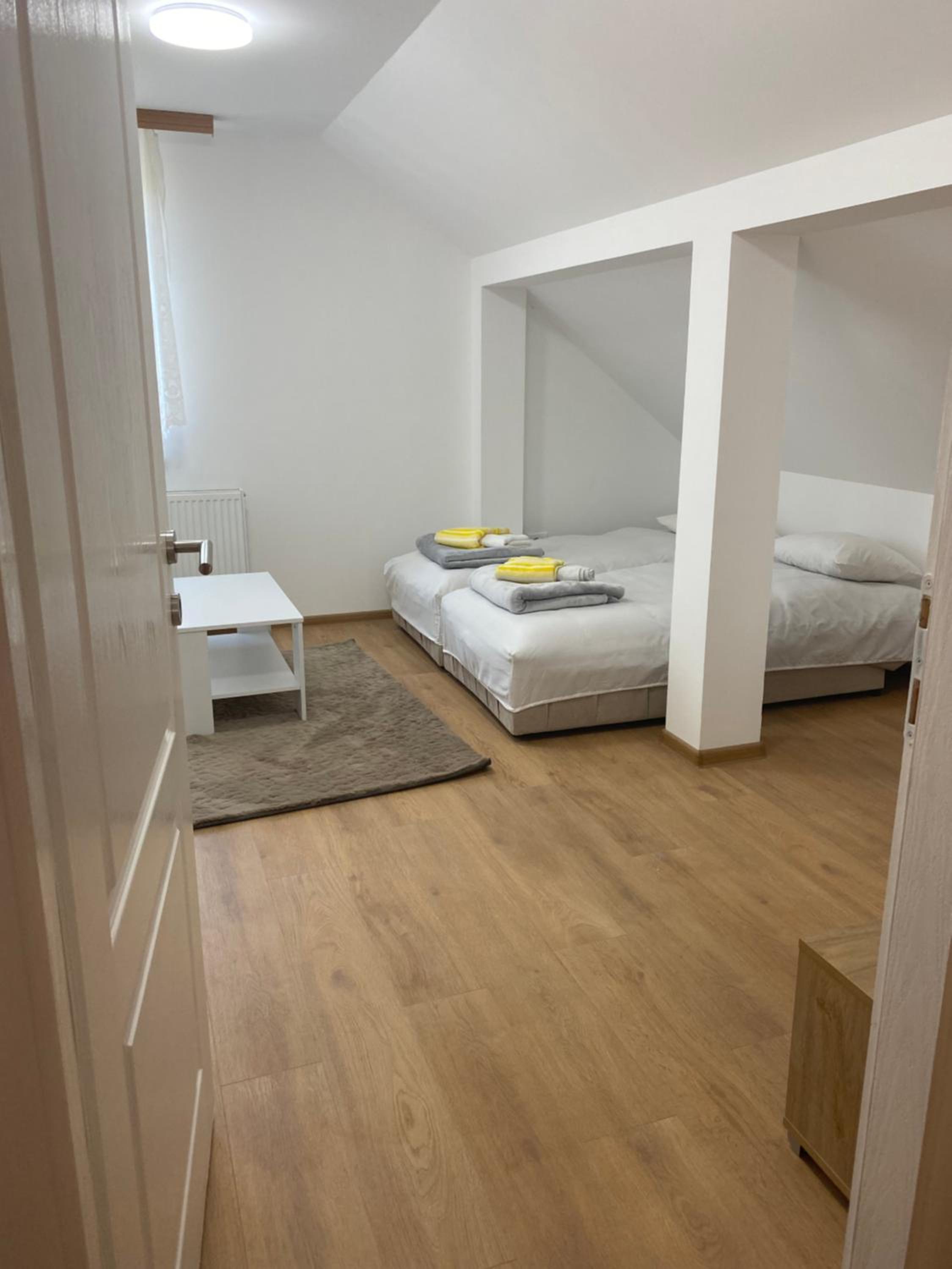 Eli rooms view 2