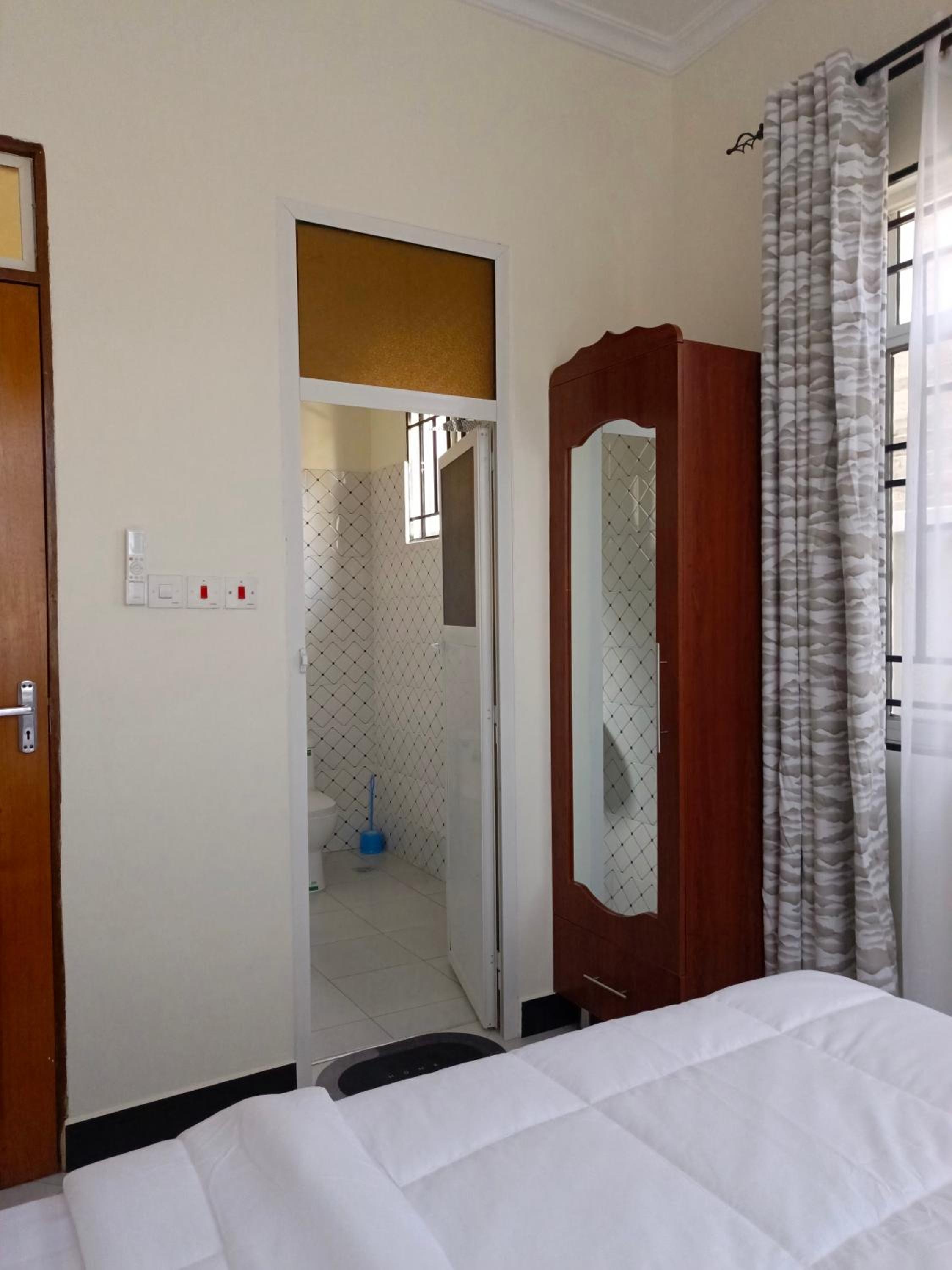 CEOs Apartments