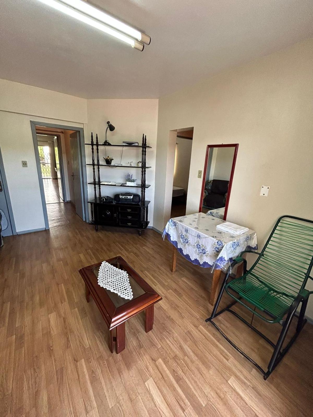 APARTAMENTO DUPLEX 5 QUARTOS 100 m do Parque