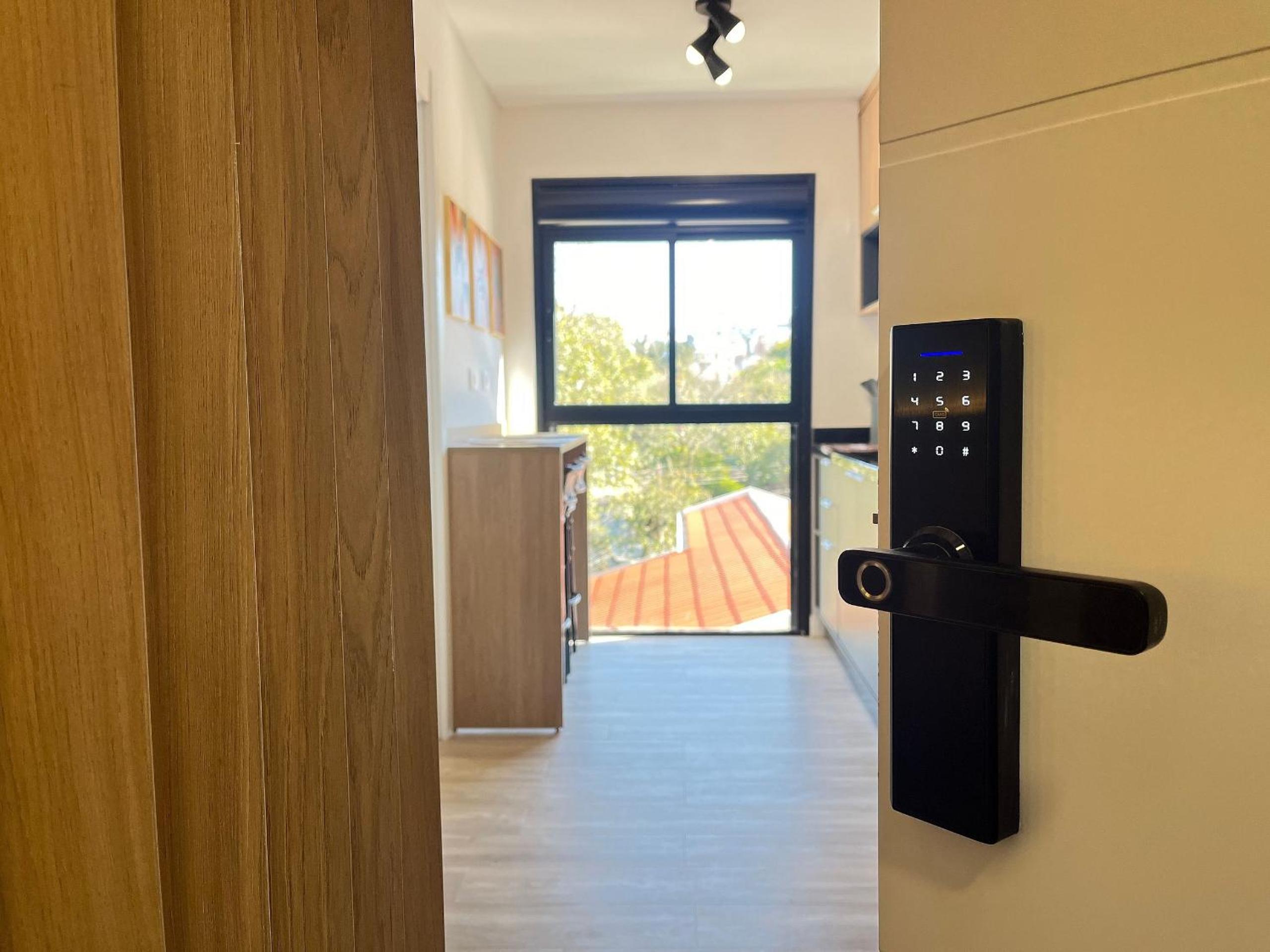 Link Home Estúdios - Água Verde | Gonzaga Stays