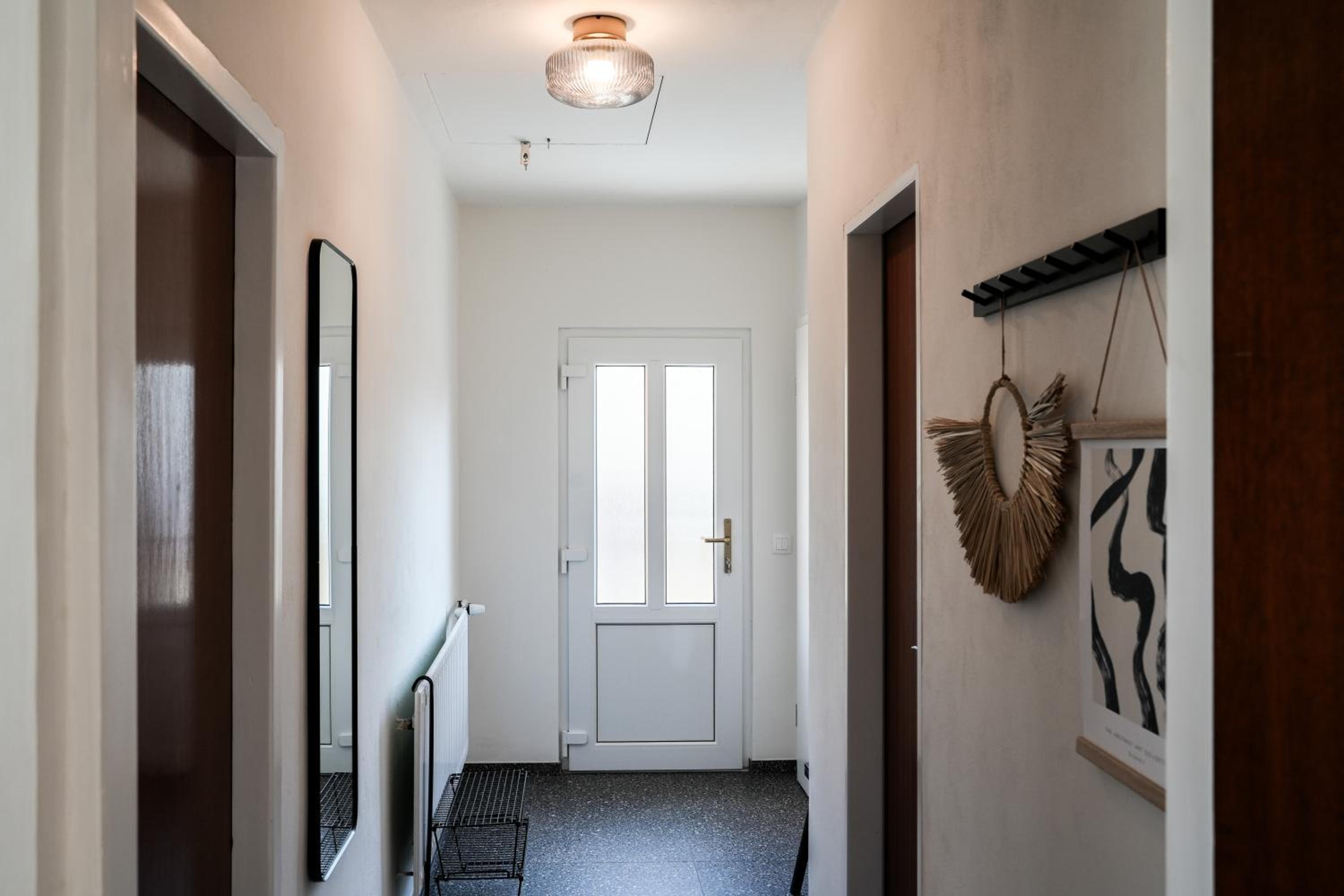Celý apartmán v rodinném domě s vanou a krbem