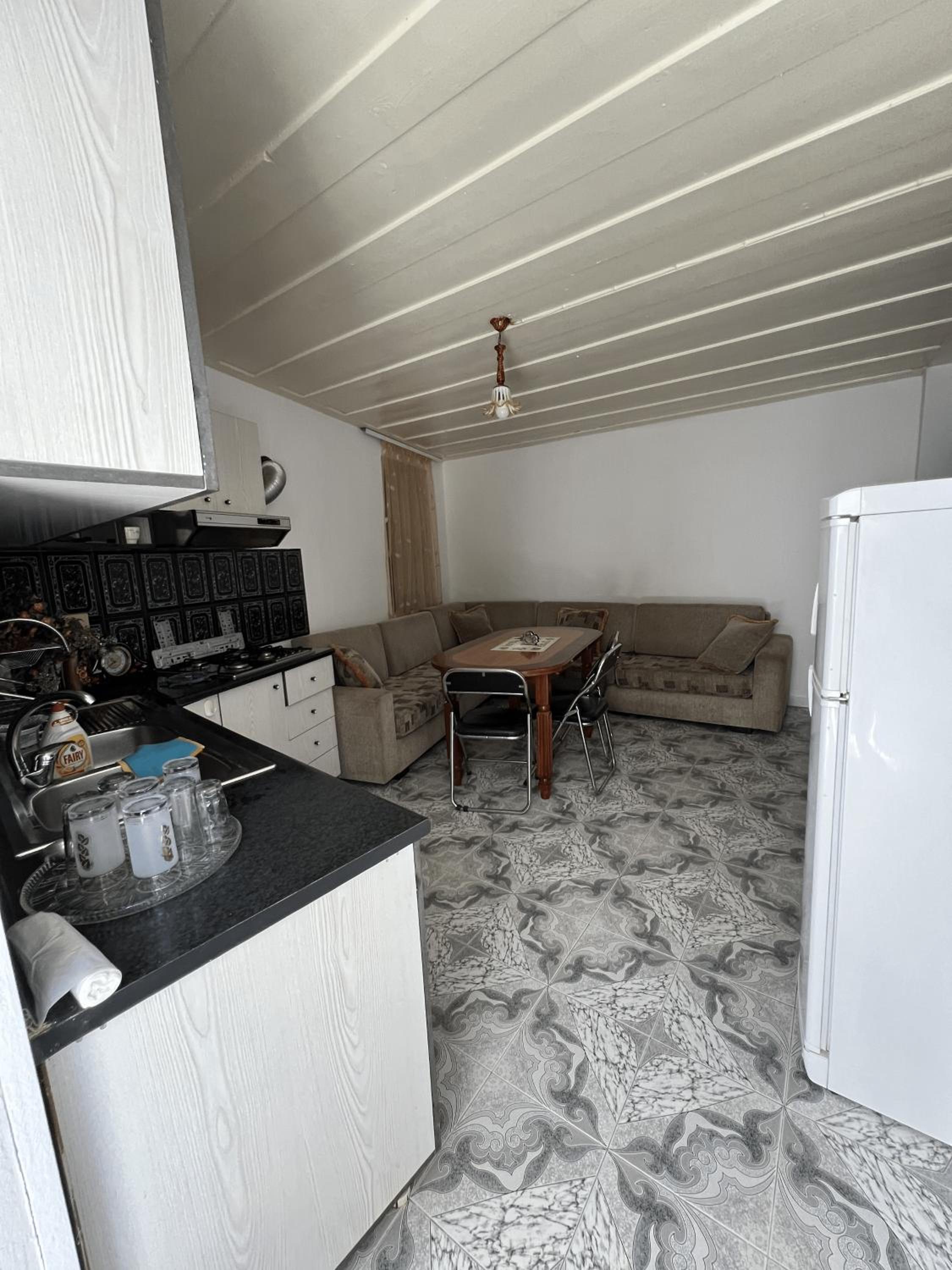 oneTwoSleep GuestHouse