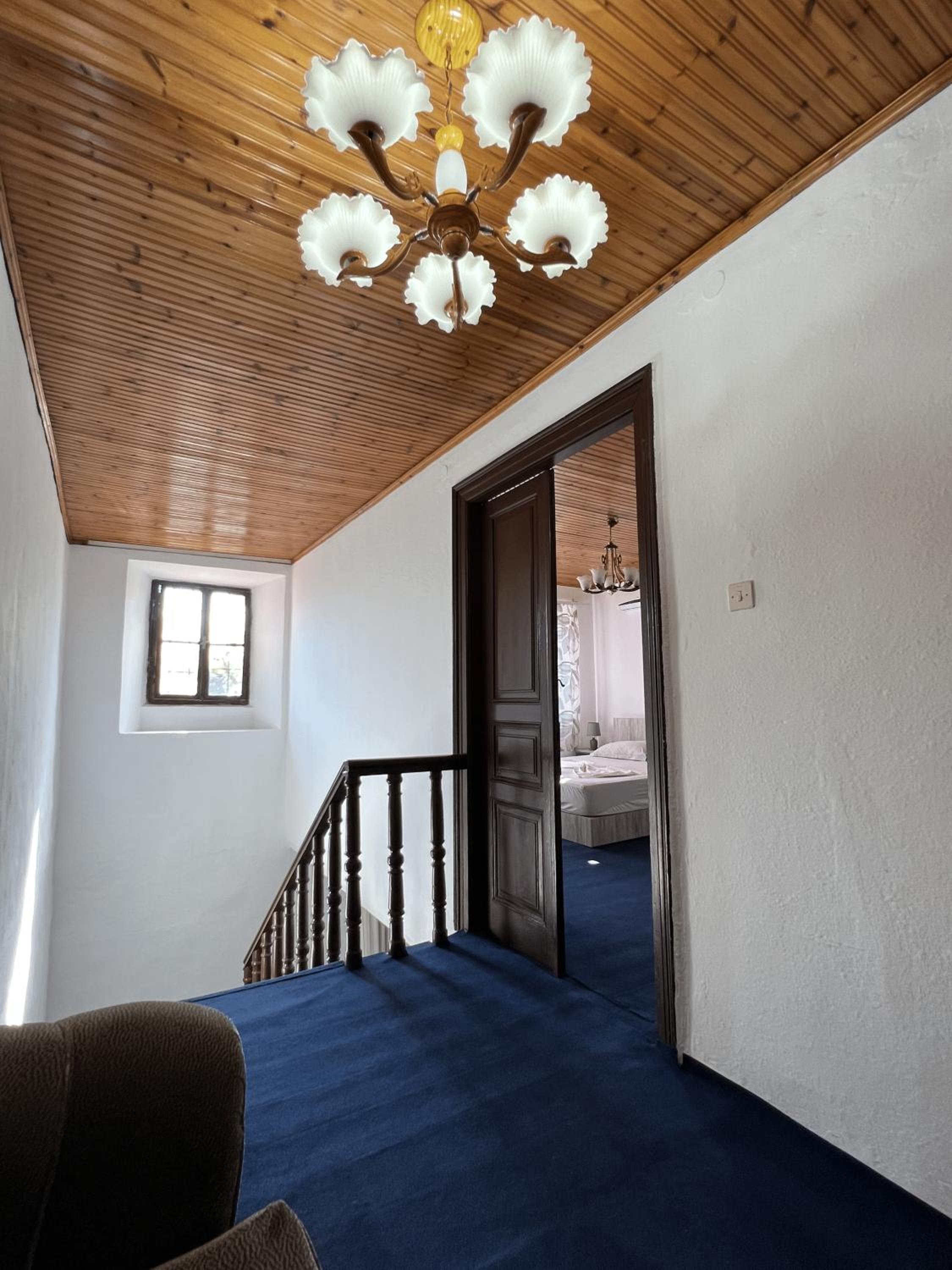 oneTwoSleep GuestHouse