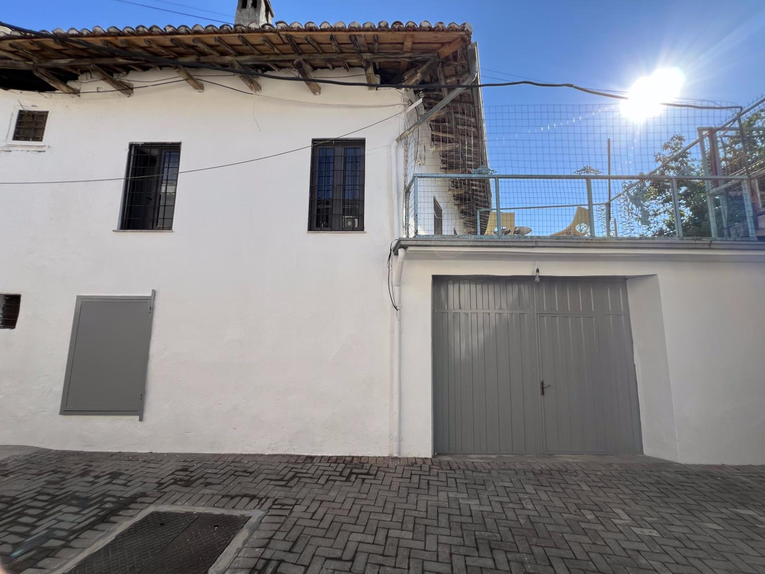 oneTwoSleep GuestHouse