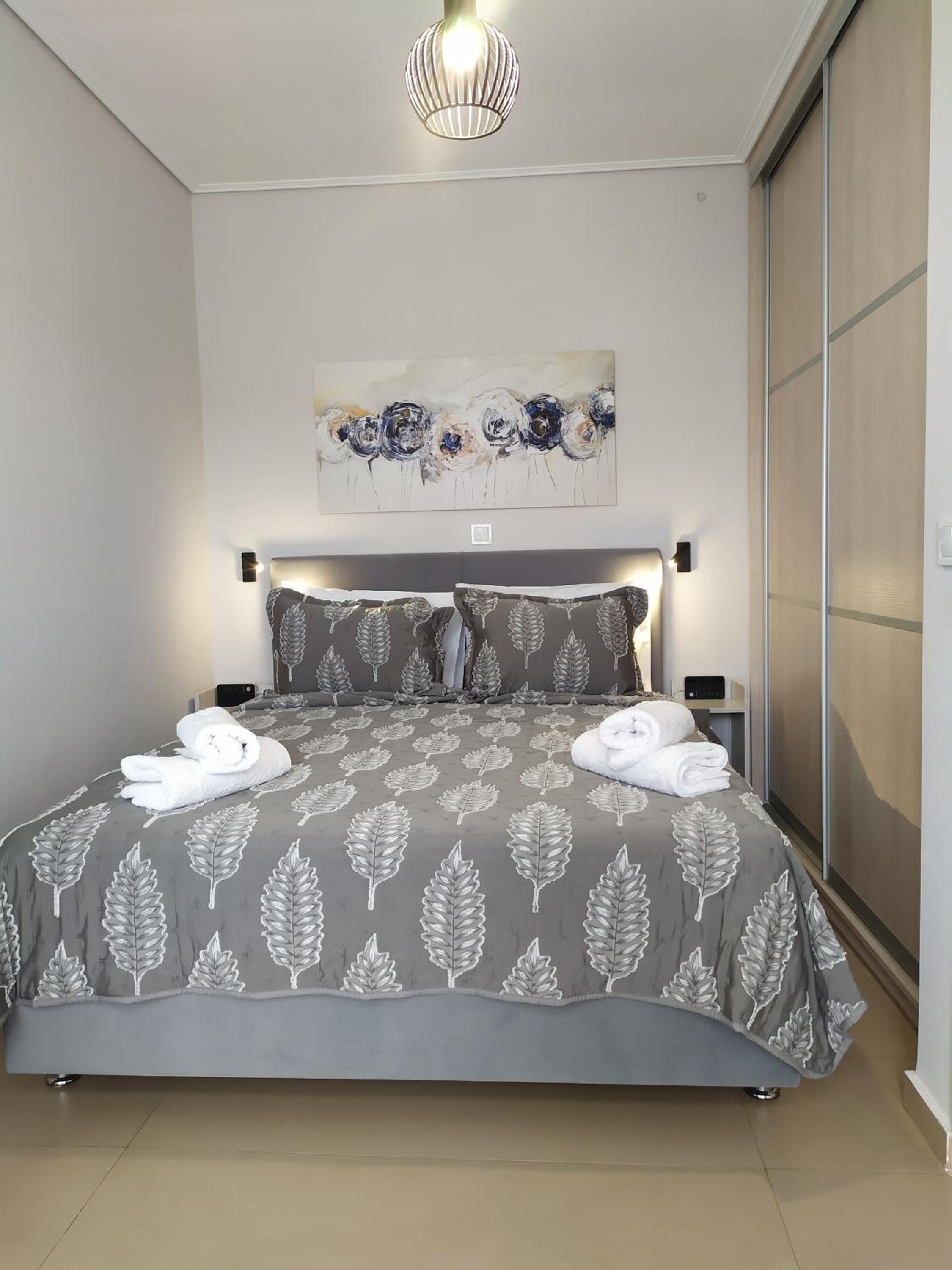 Elysium Boutique Central