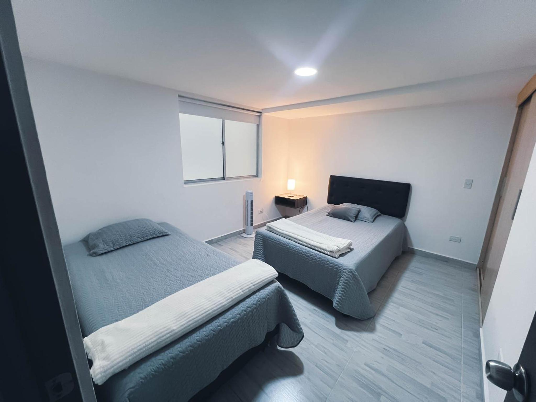 Comodo y amplio apartamento en Laureles