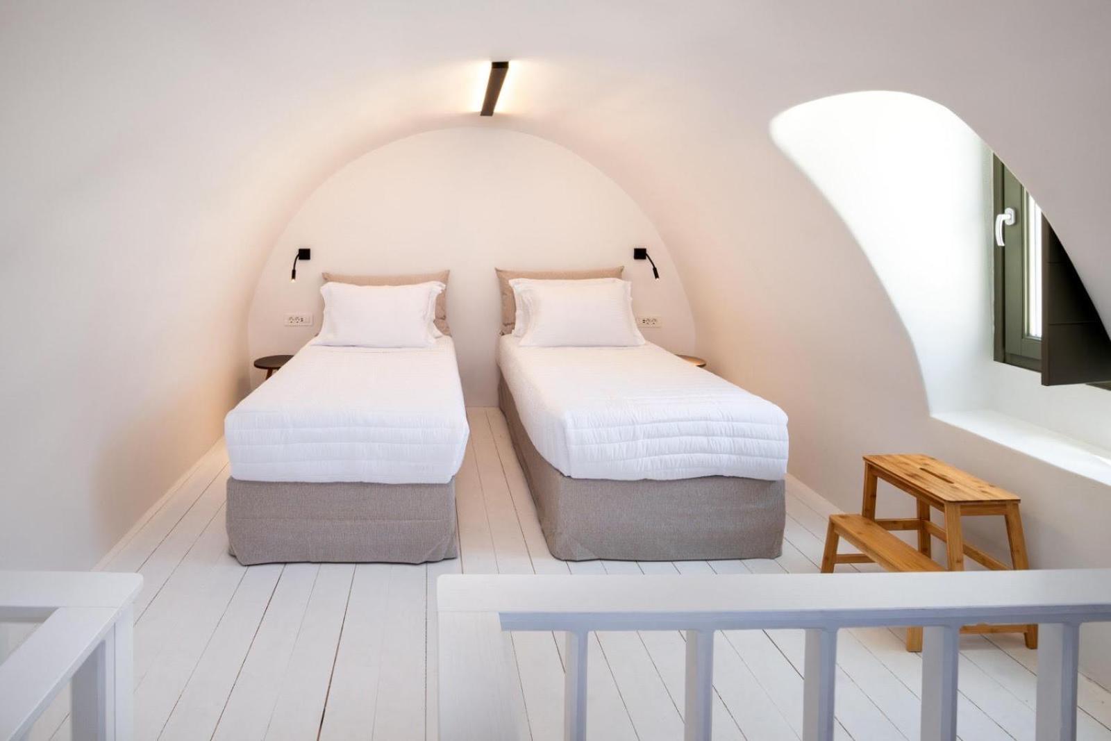 Hygge Villa Santorini view 4