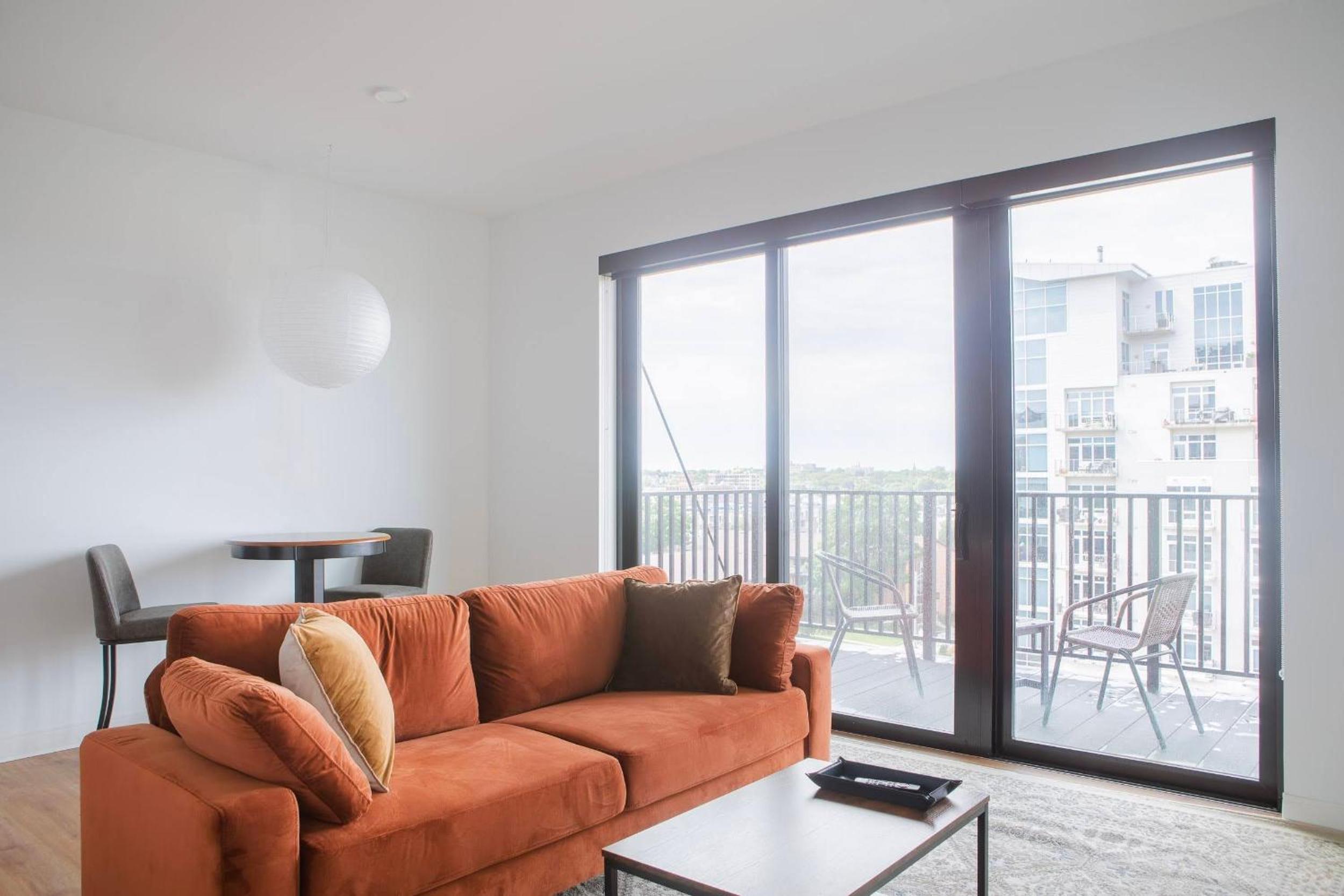 Flexhome East Side 1BR NO6 with Balcony Pool Gym view 3