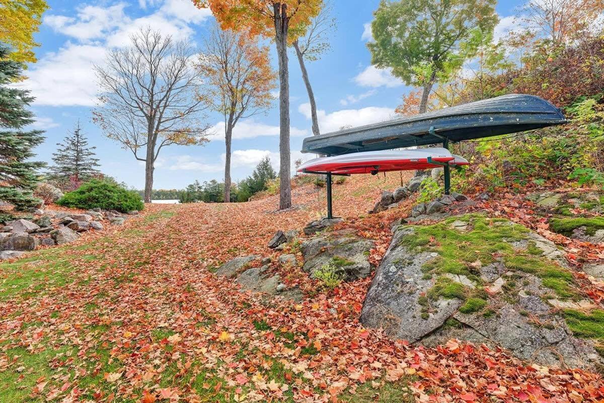 Badger's Sett - Estate on point with hot tub