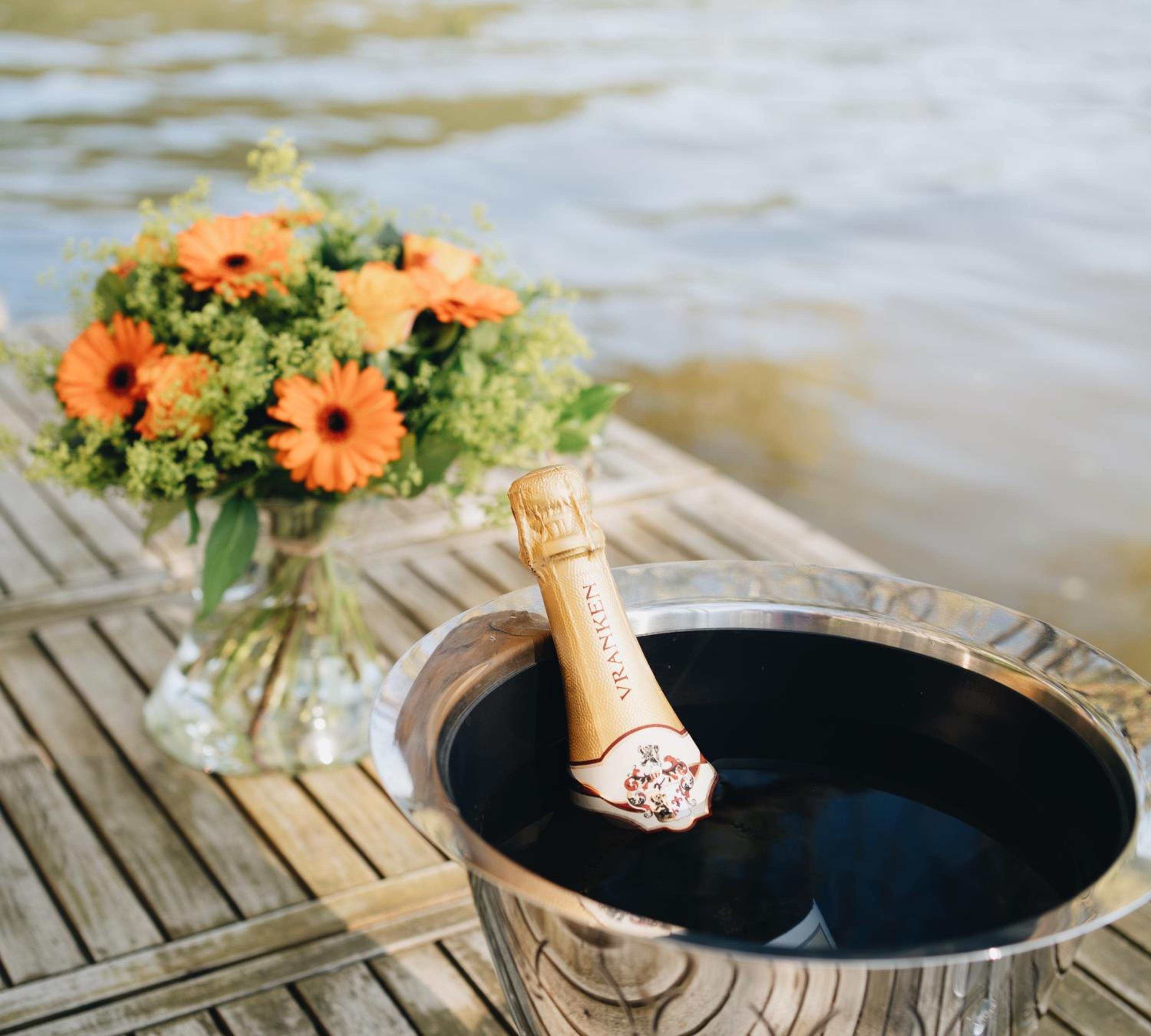 Pieds dans l'eau Private Wellness Bordure de Meuse