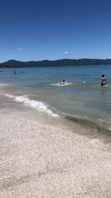 Seja bem-vindo ao seu refúgio à beira-mar!