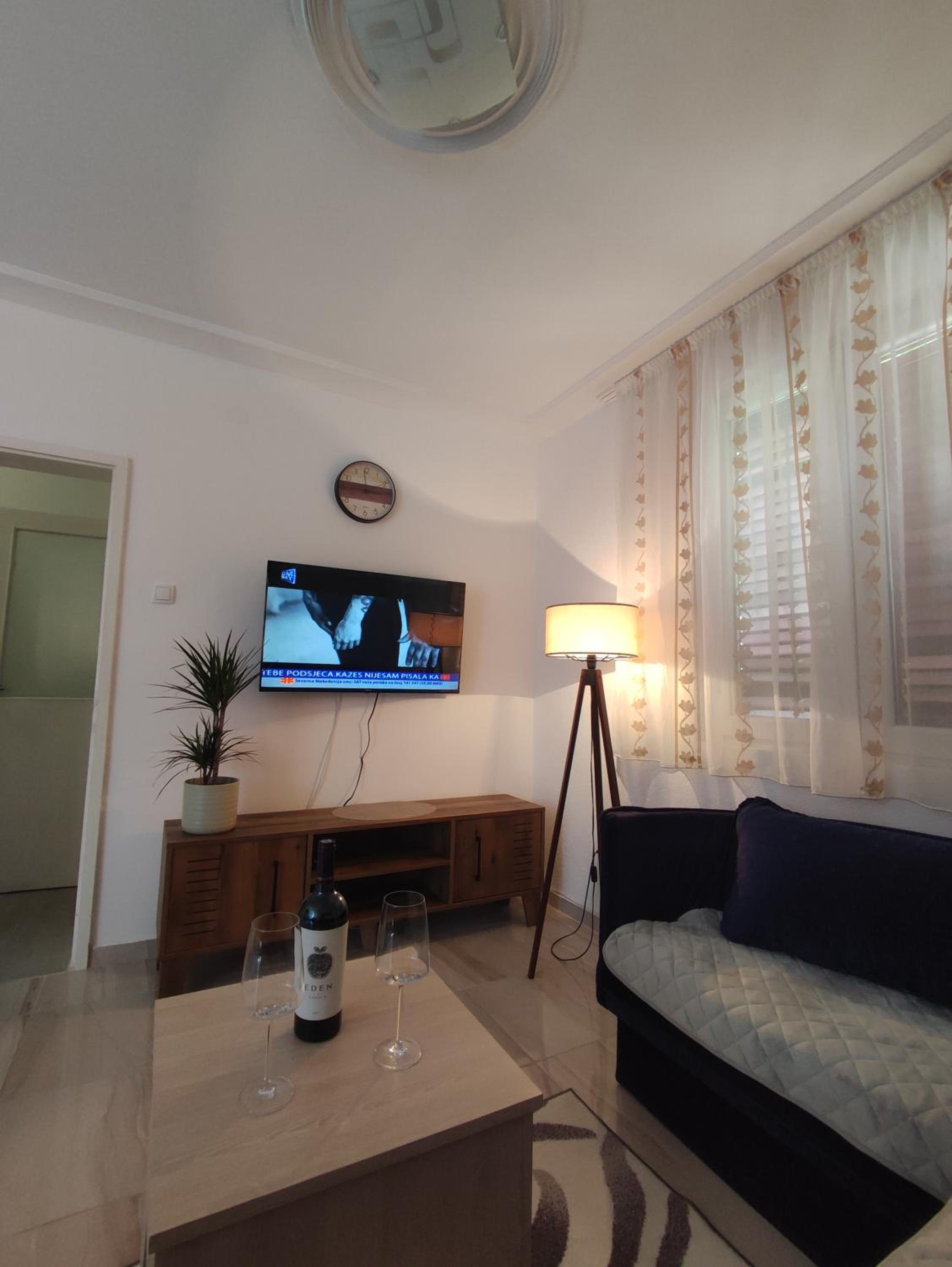 Apartman Sutomore photo 3