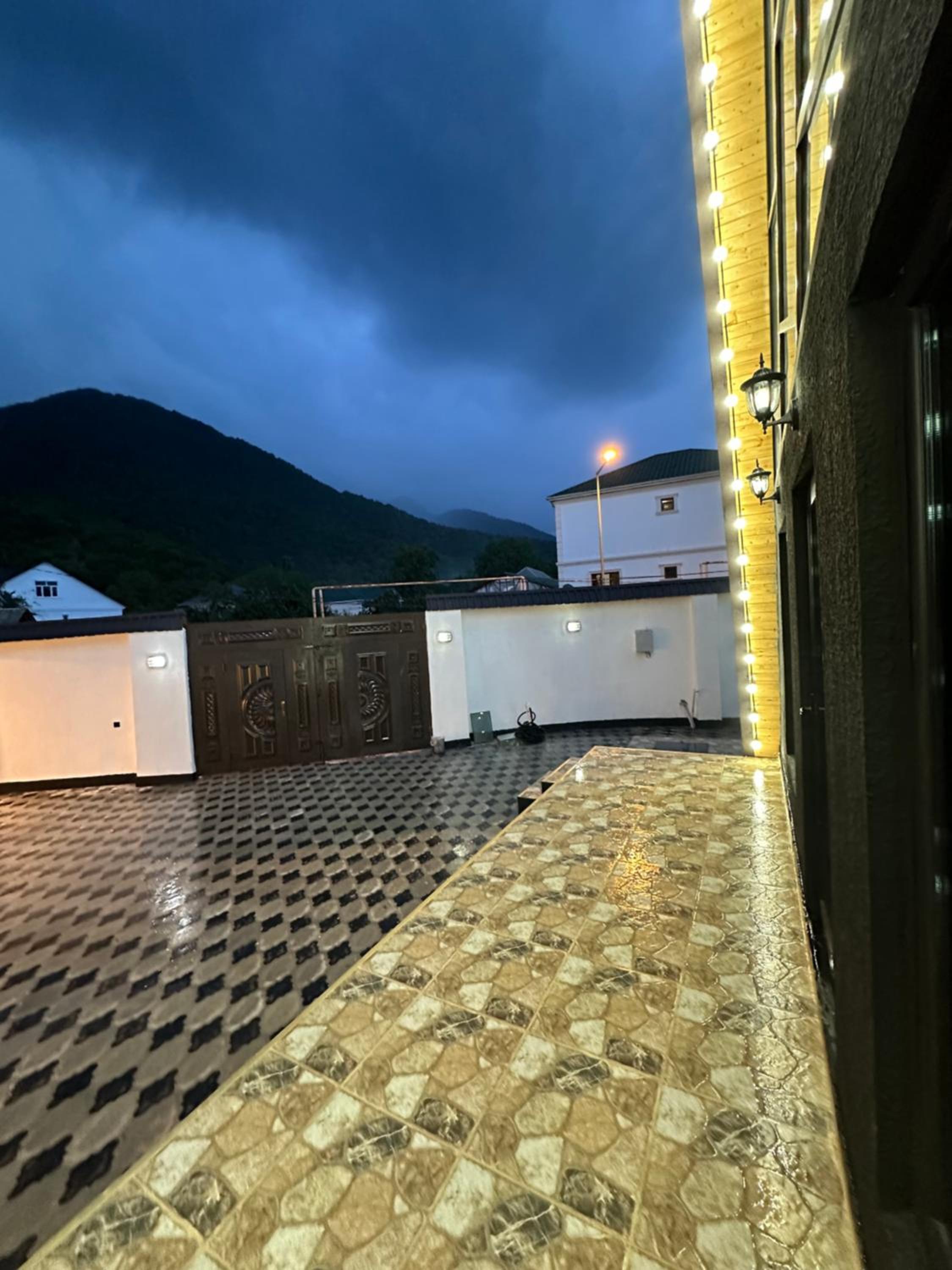 Qafqaz panarama charlet