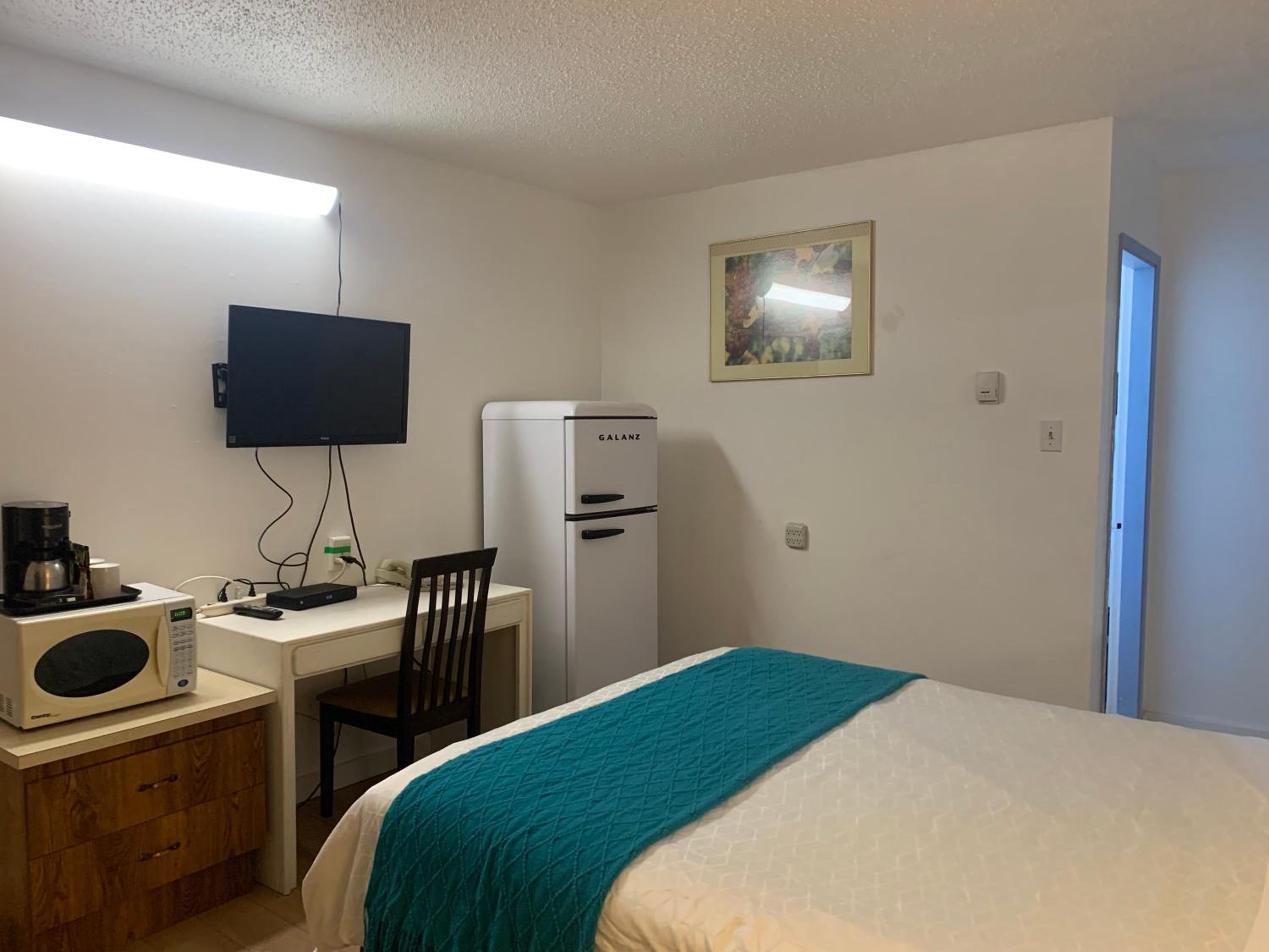 Swiss Sunset Inn