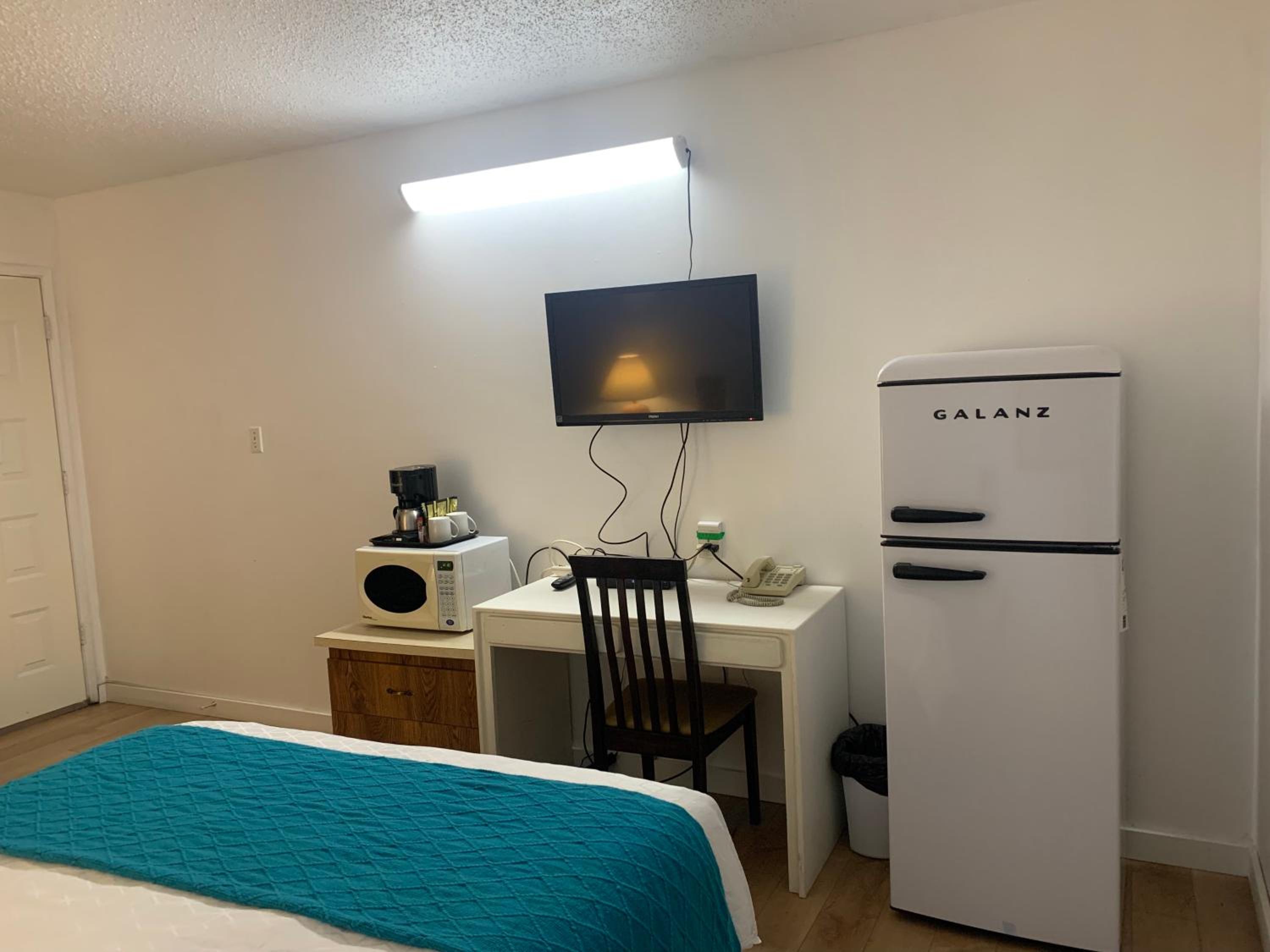Swiss Sunset Inn