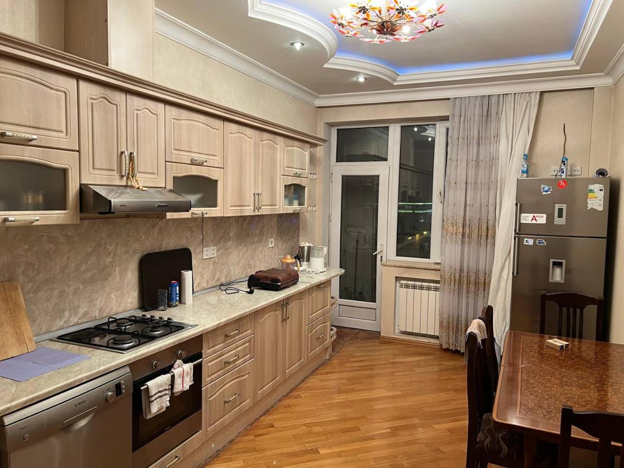 Sea view couple apartmant at boulvard,near nizami street