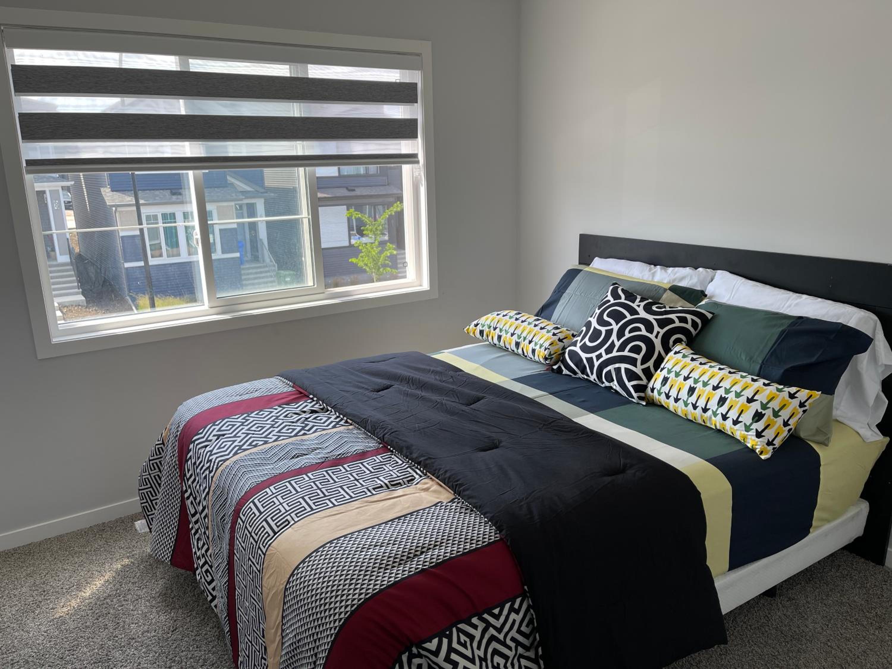 Beautiful and cozy room