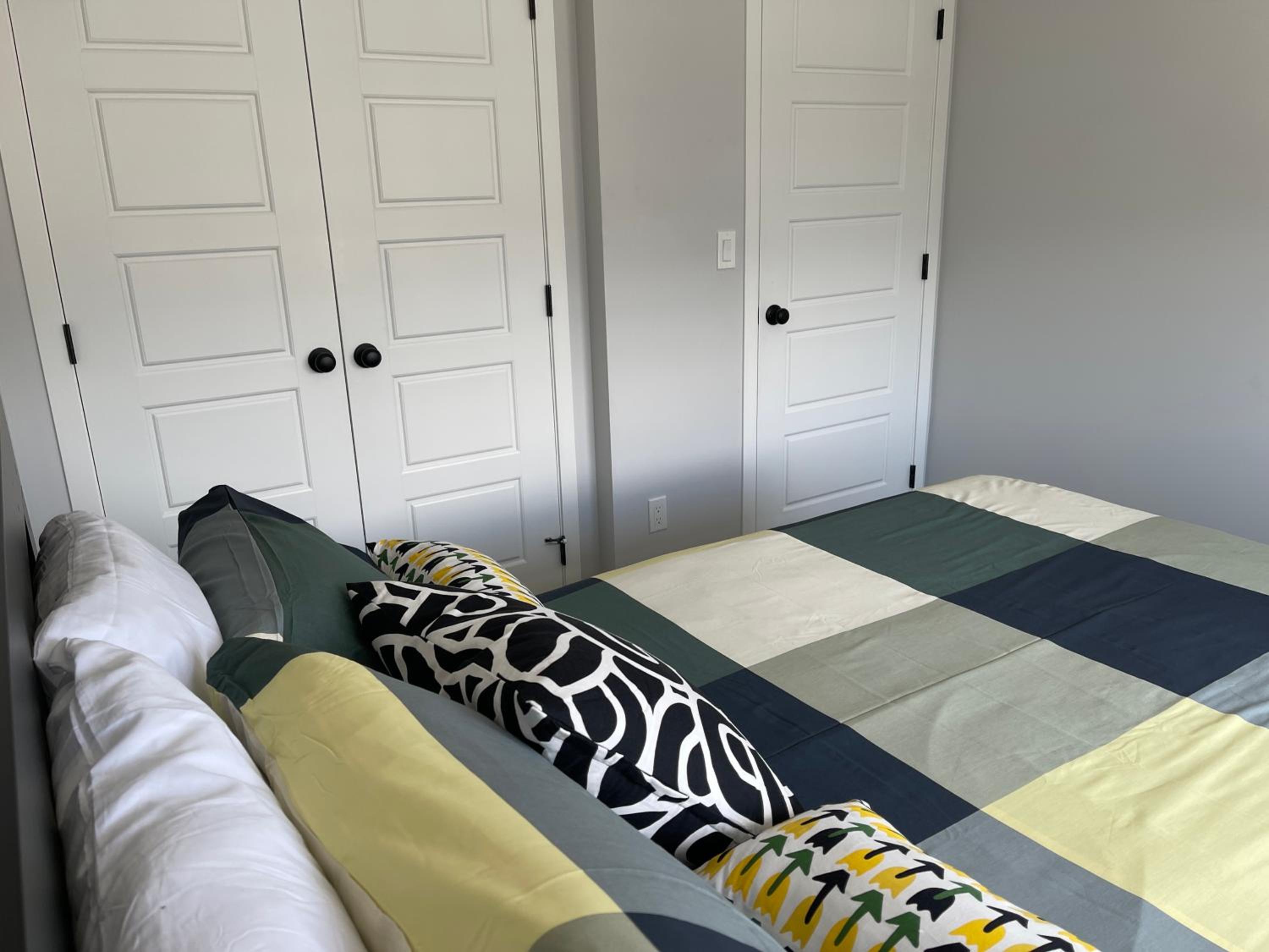 Beautiful and cozy room