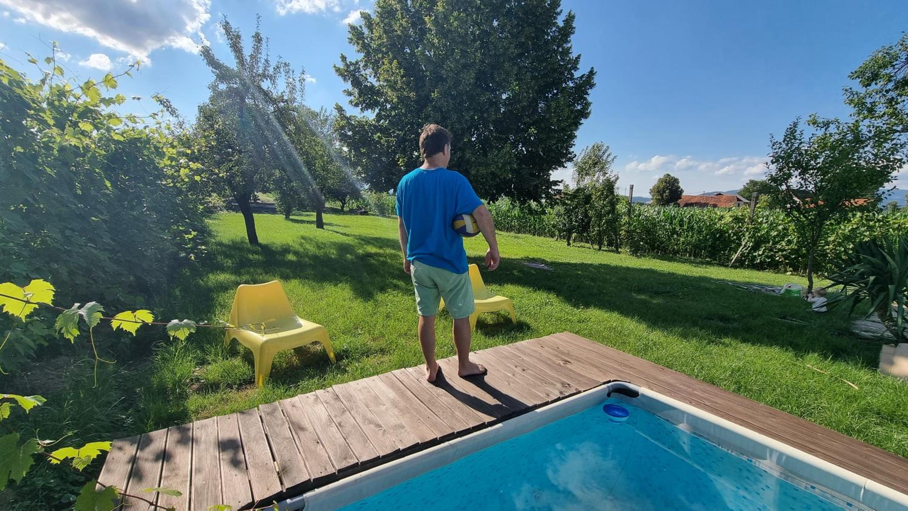 Pool place
