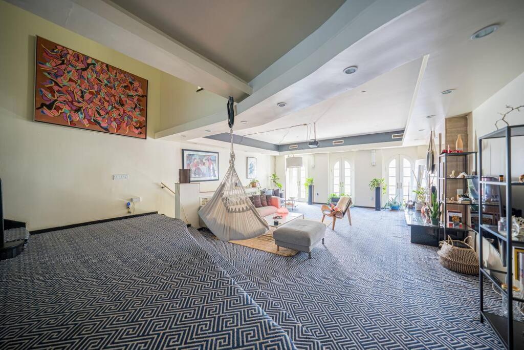 Private Gramercy TownHouse 3BR 3BA with Terrace