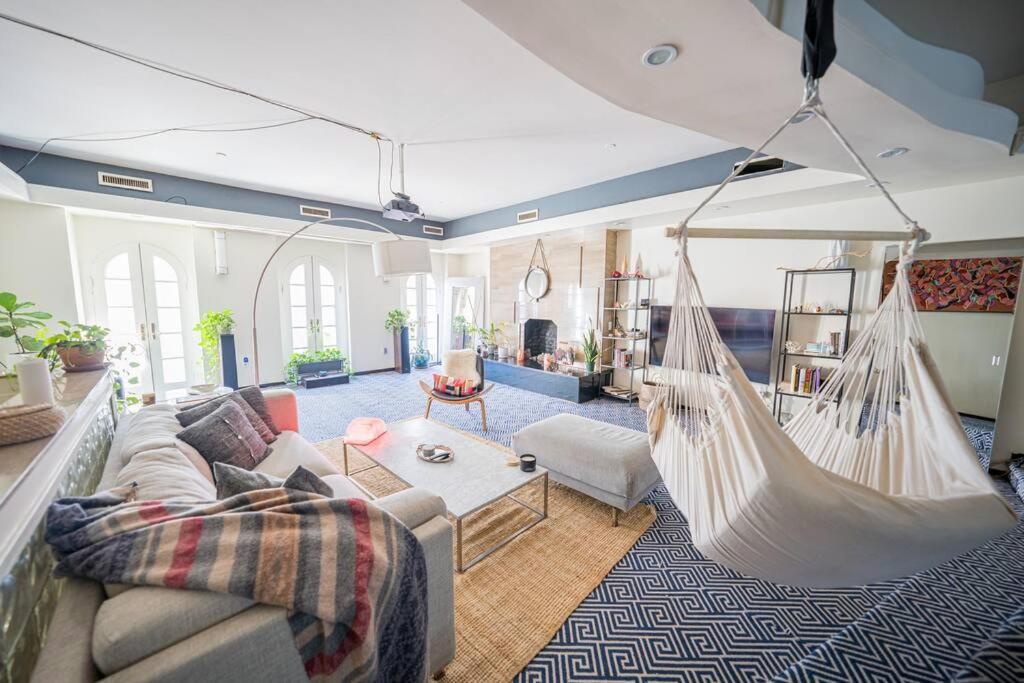 Private Gramercy TownHouse 3BR 3BA with Terrace