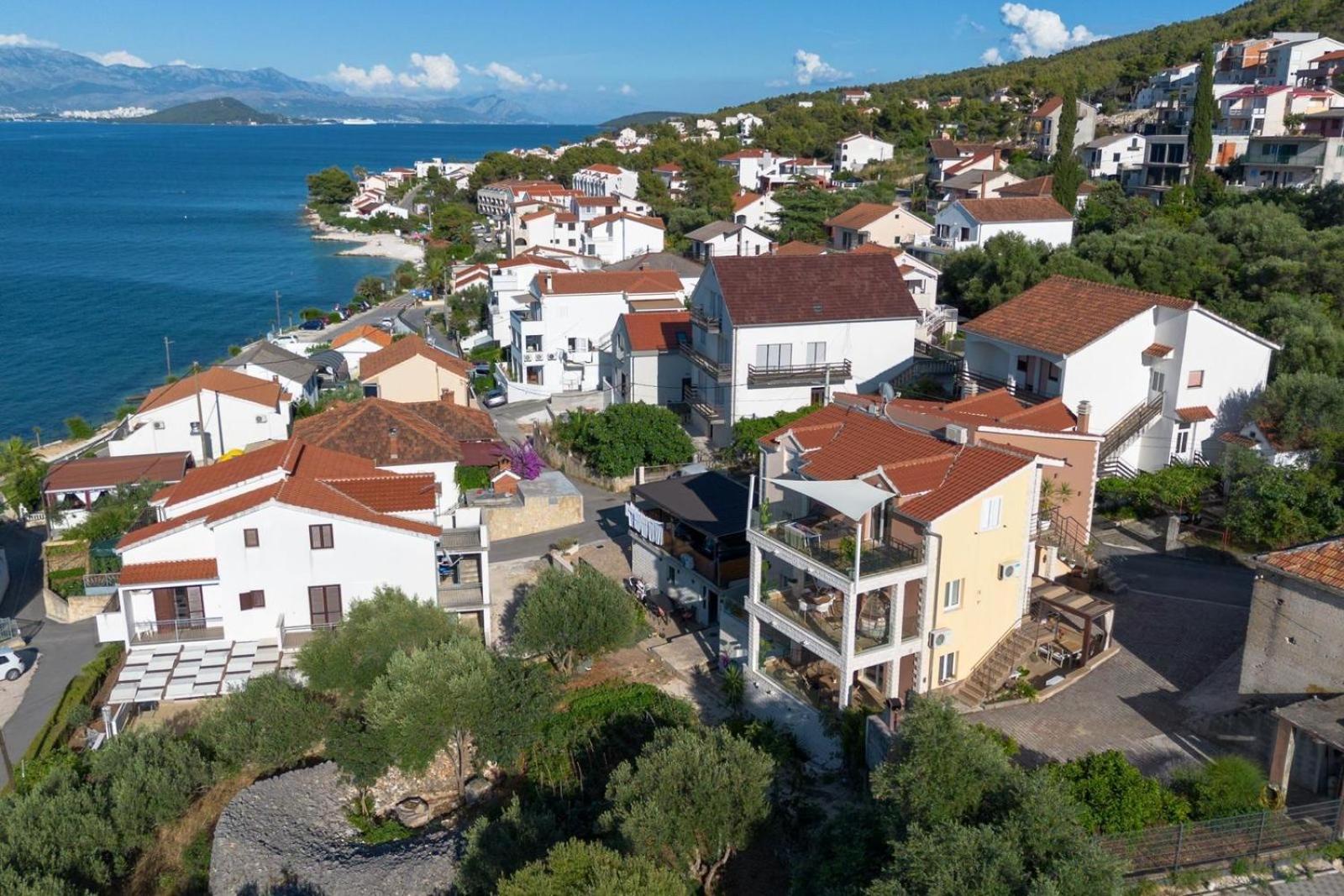 Apartments Belmat view 2