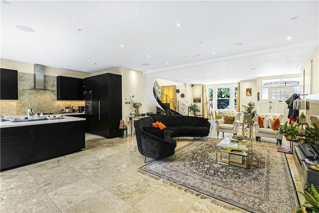 Luxury London House