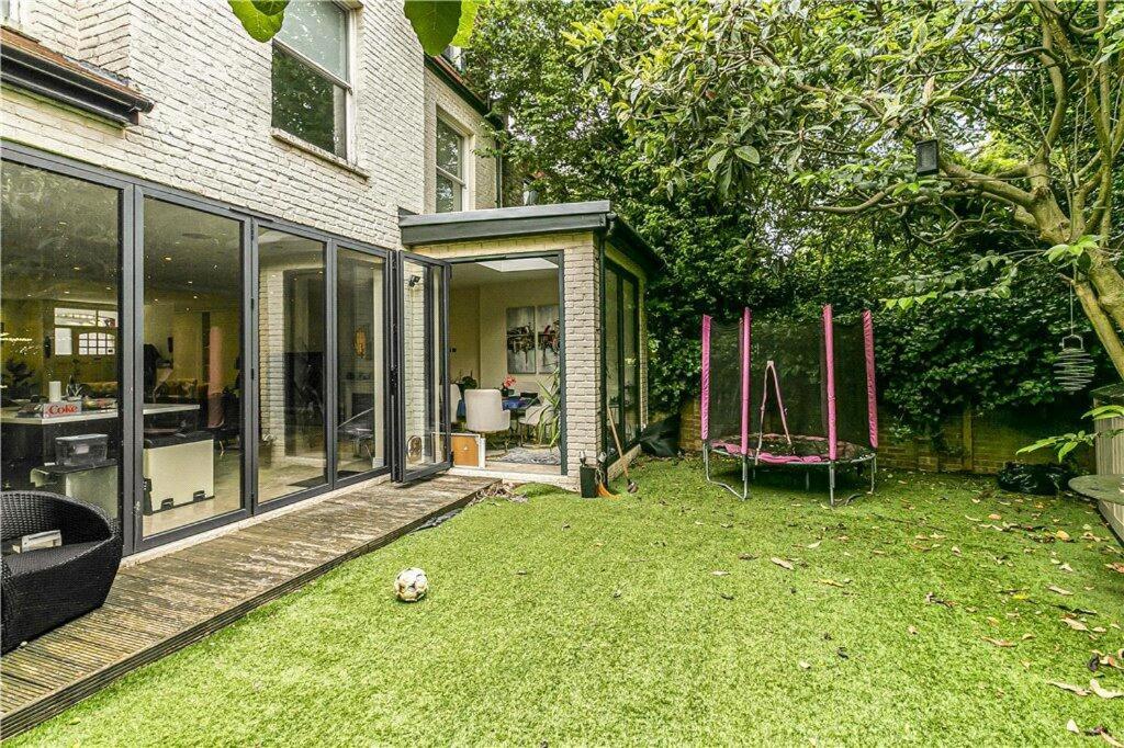 Luxury London House