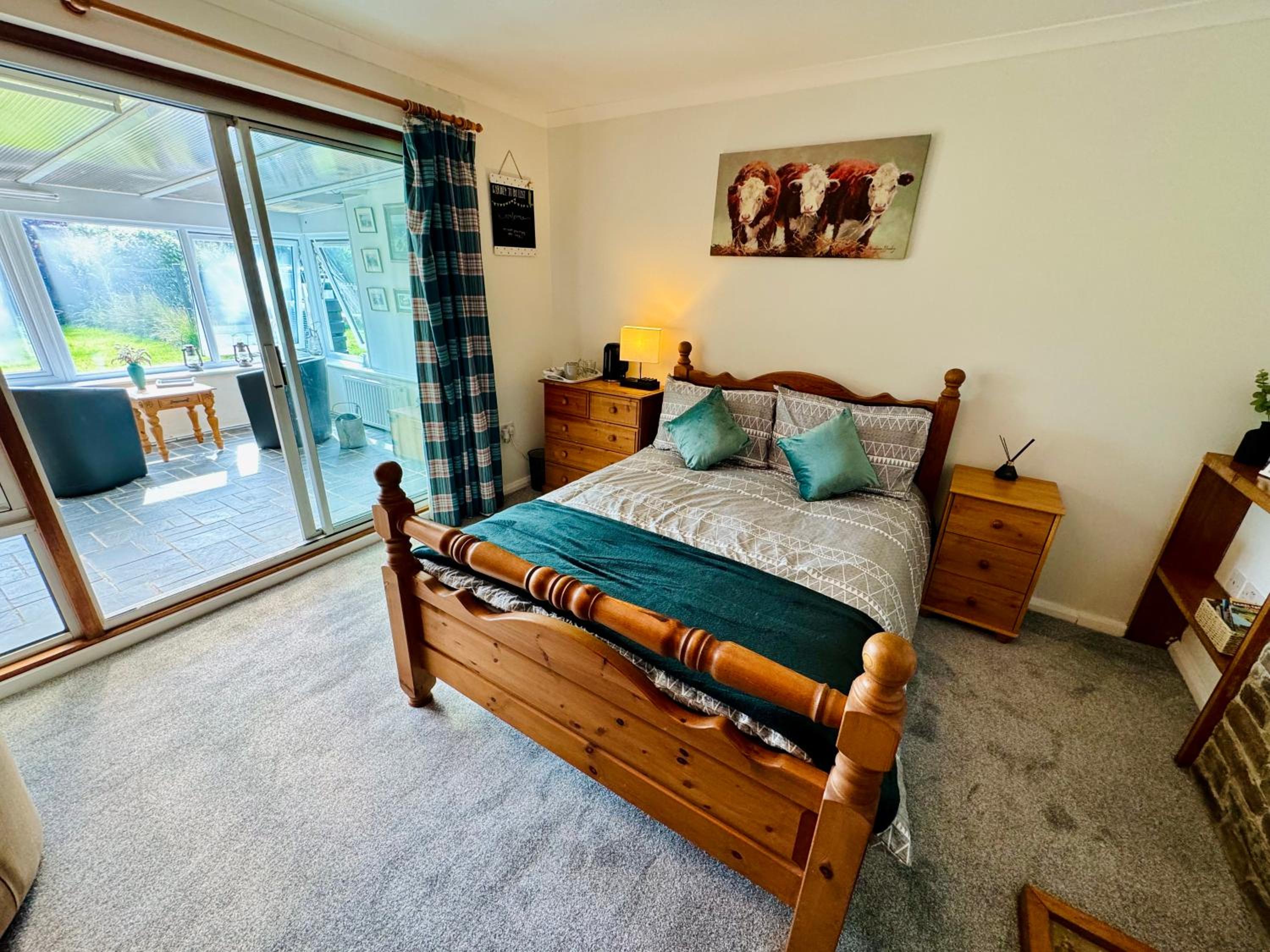 Travellers Rest view 3