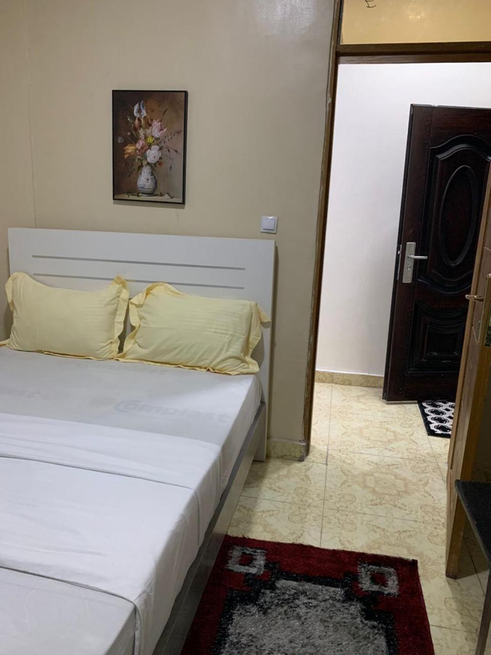 RESIDENCE DAVAROX Gombe