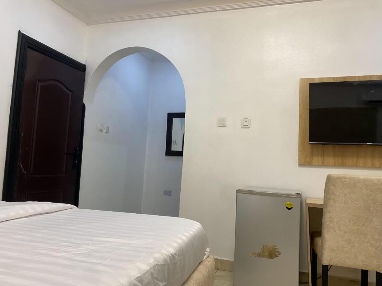 Zeks Place Hotel view 2