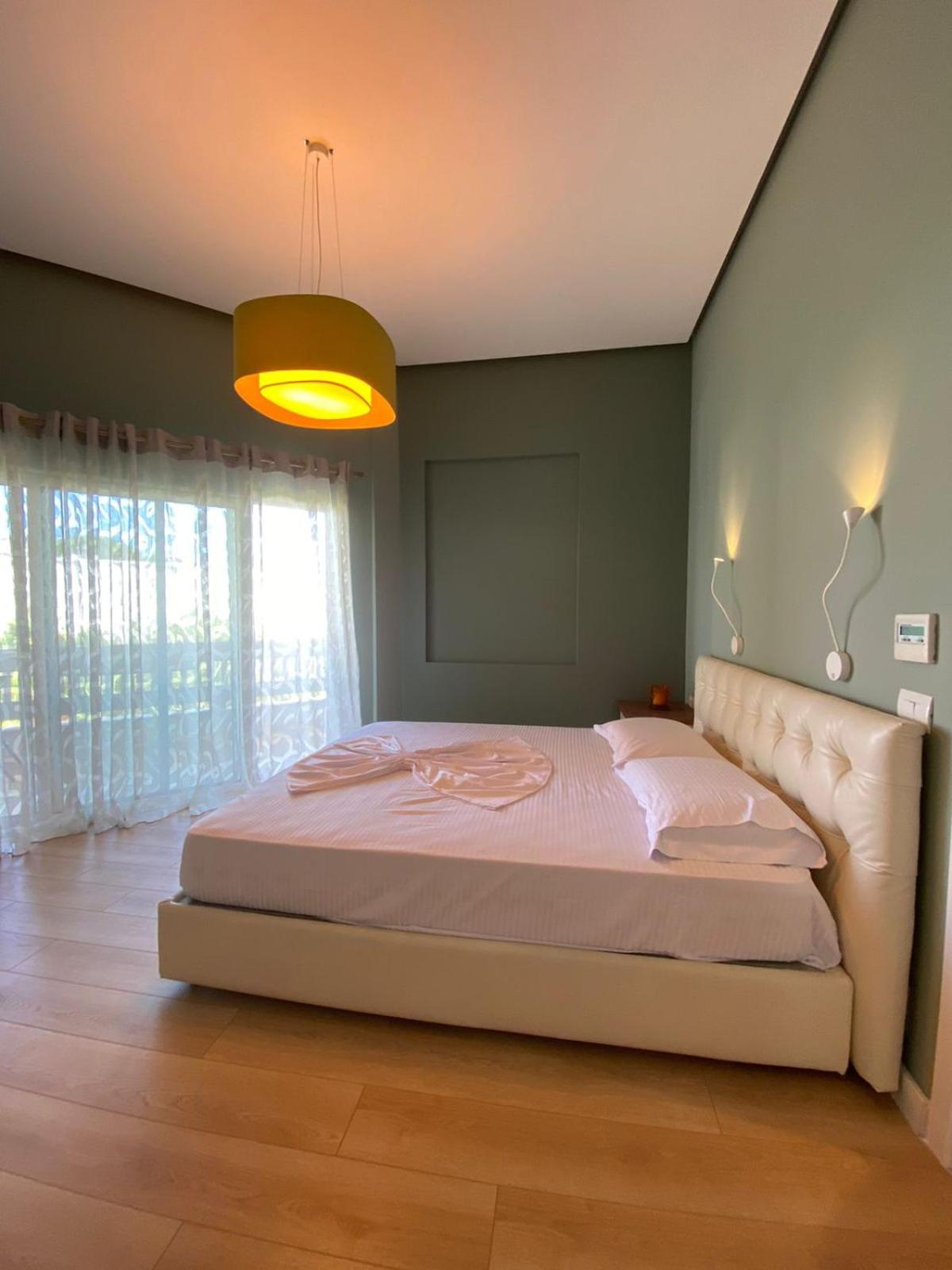 Luxury Villa-Duplex, Lalzi Bay Breeze