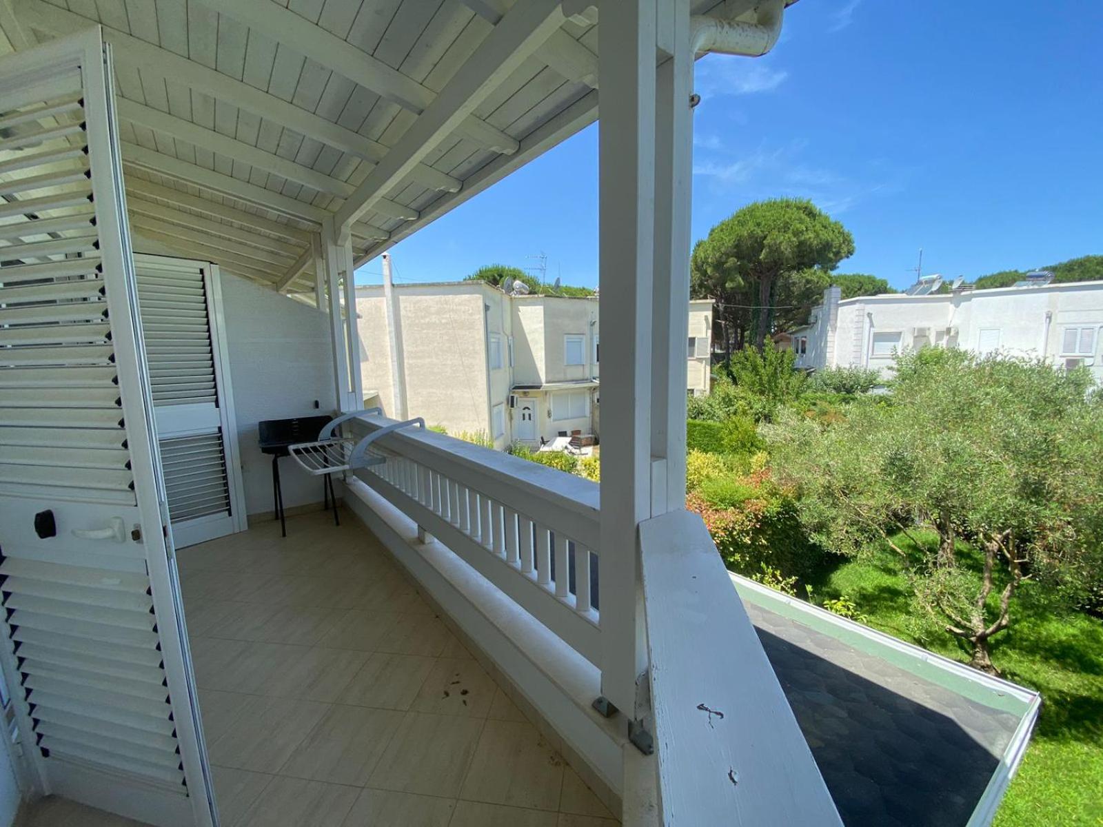 Luxury Villa-Duplex, Lalzi Bay Breeze