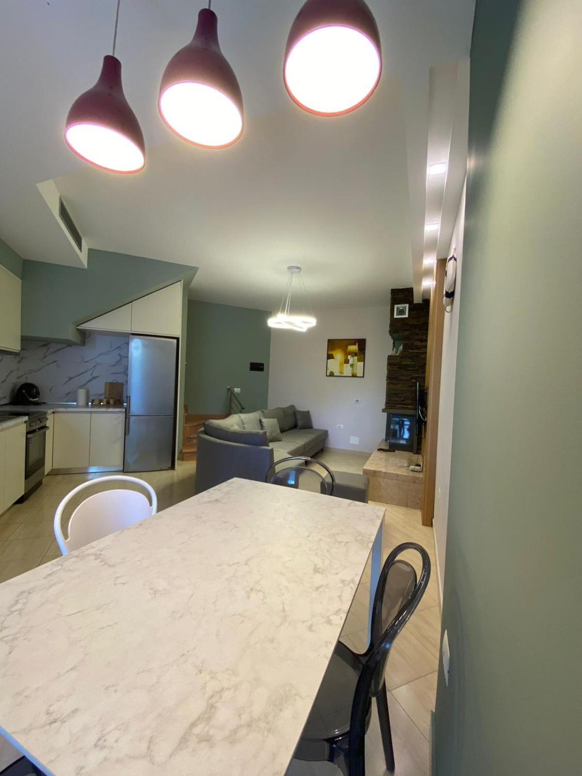 Luxury Villa-Duplex, Lalzi Bay Breeze