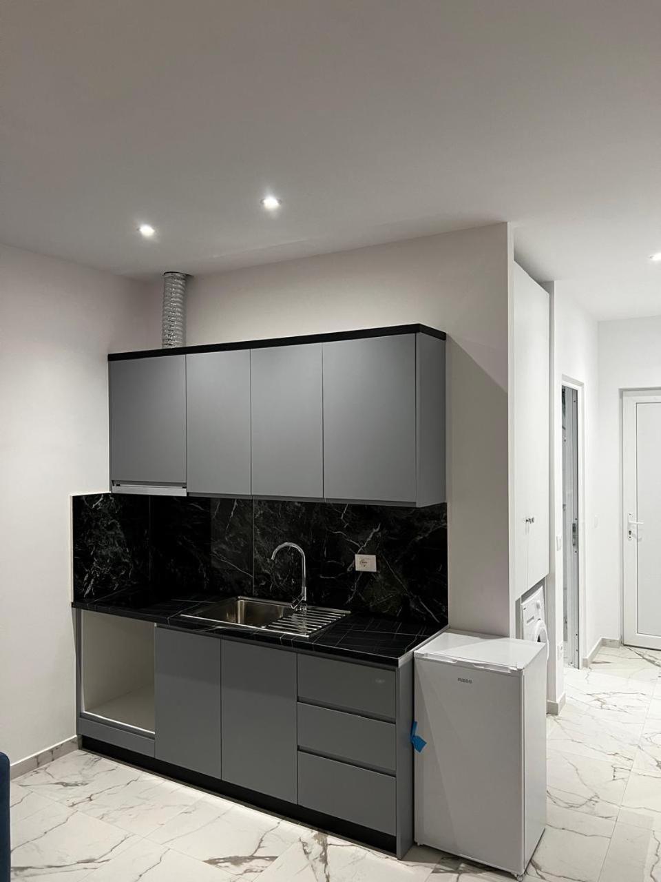 All season apartments