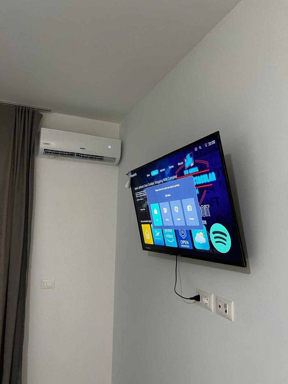 All season apartments