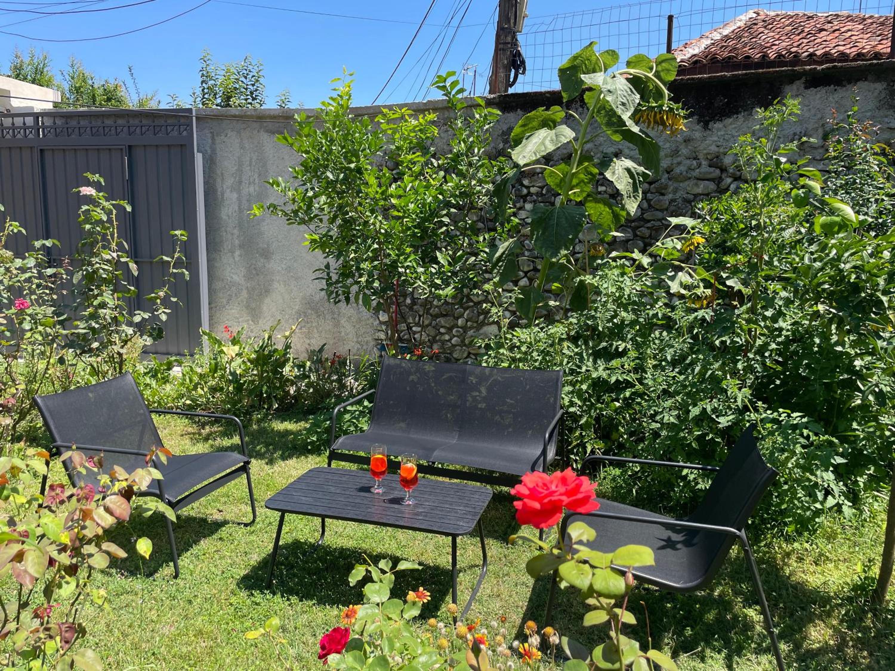 Hysa Guest House