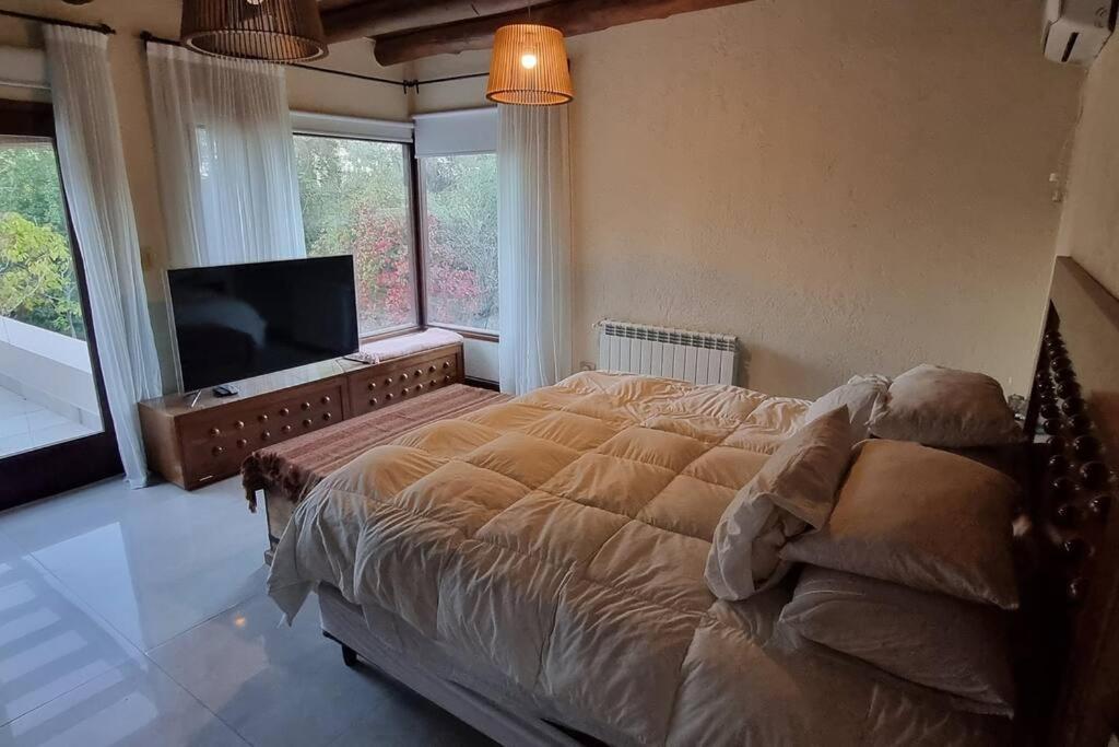 casa en el corazon de chacras de coria