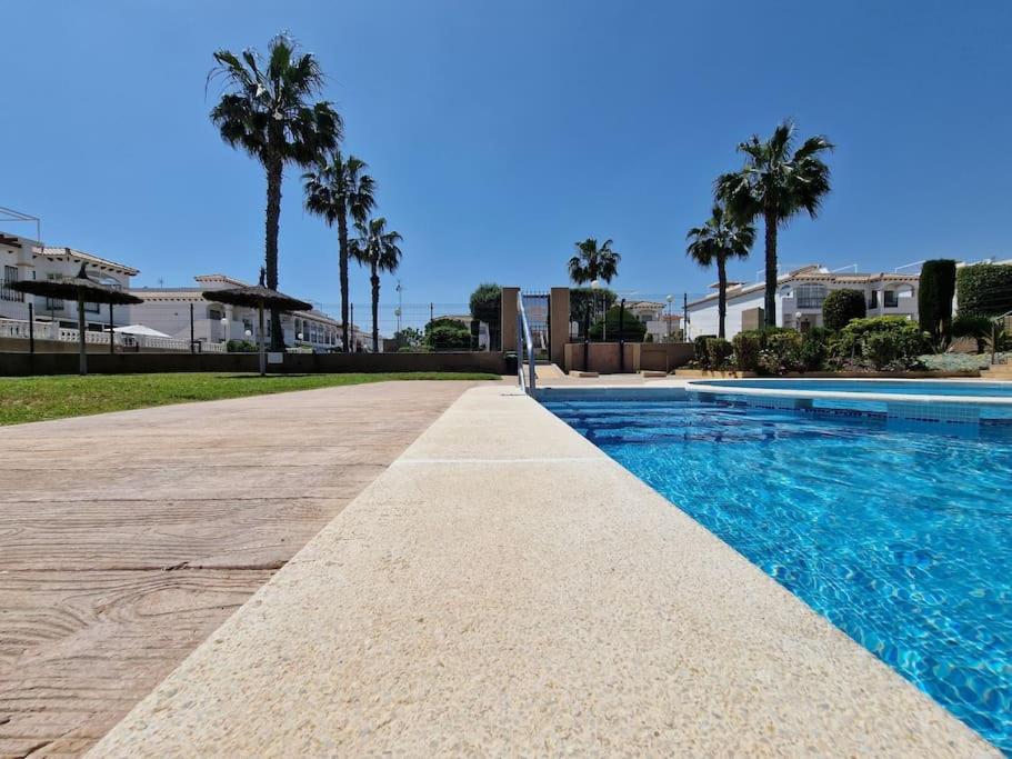 Punta Prima Flat with private roof terrace