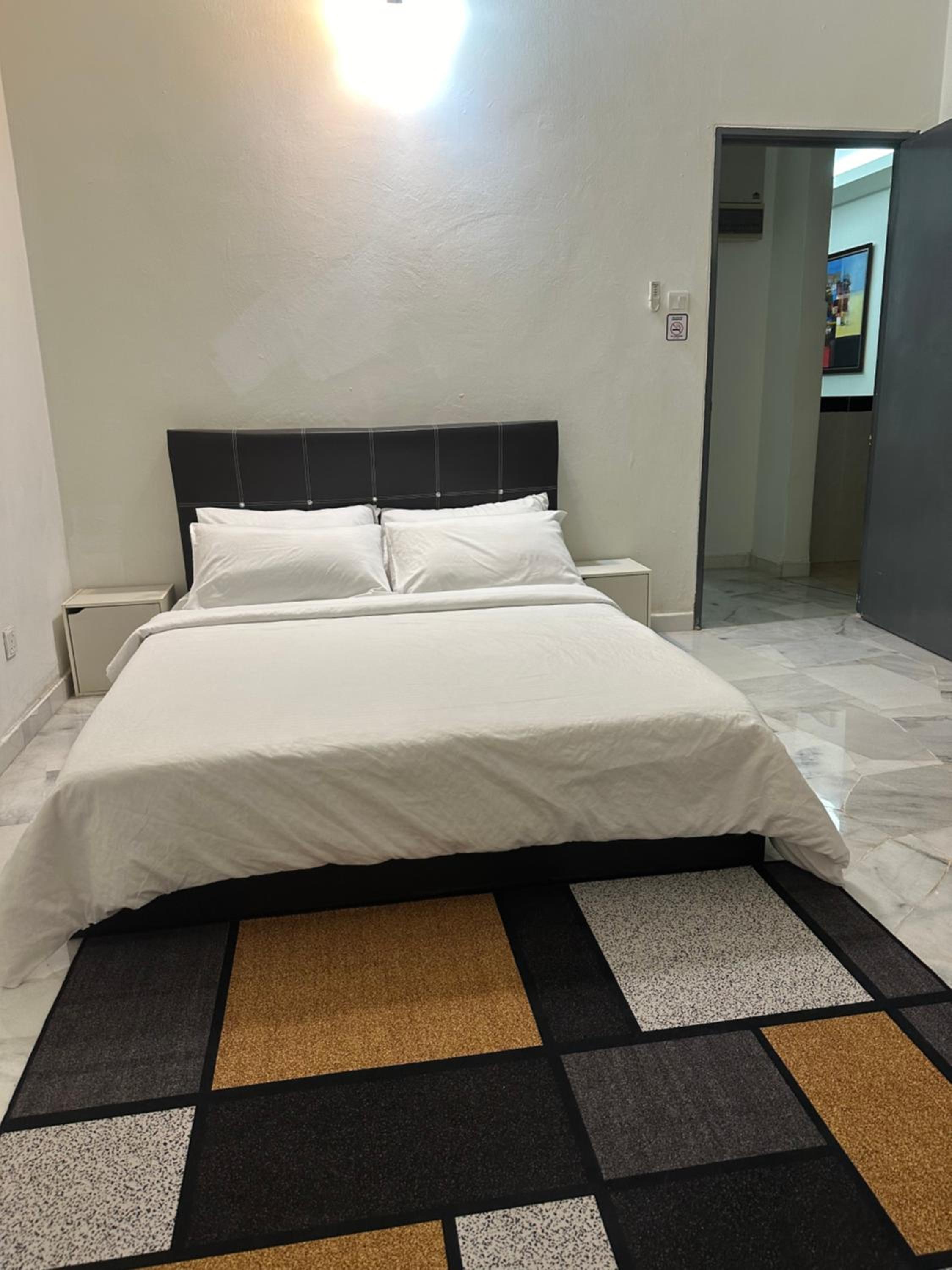 Desa Damai Homestay fully air cond and self check in #7 pax
