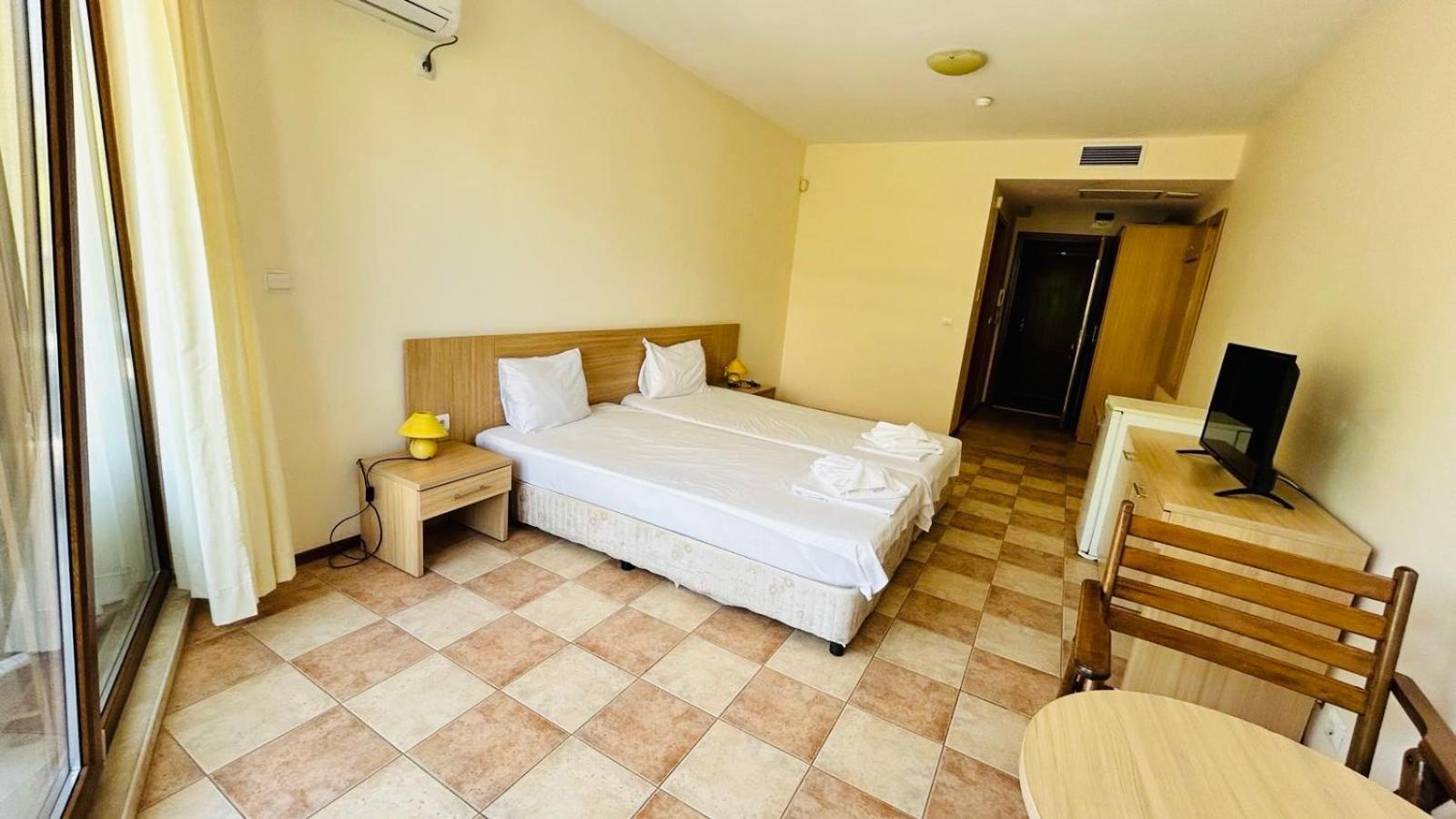 KAYA Atelie 1 Sunny Beach