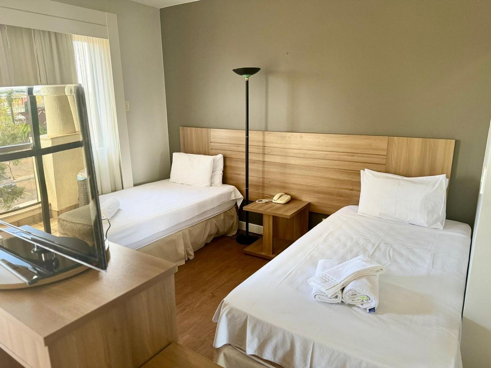 Flat Completo - LakeSide Hotel