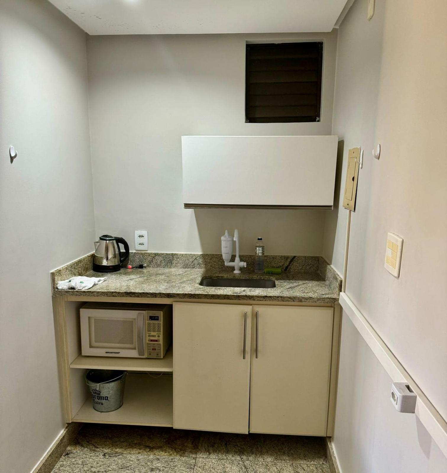Flat Completo - LakeSide Hotel